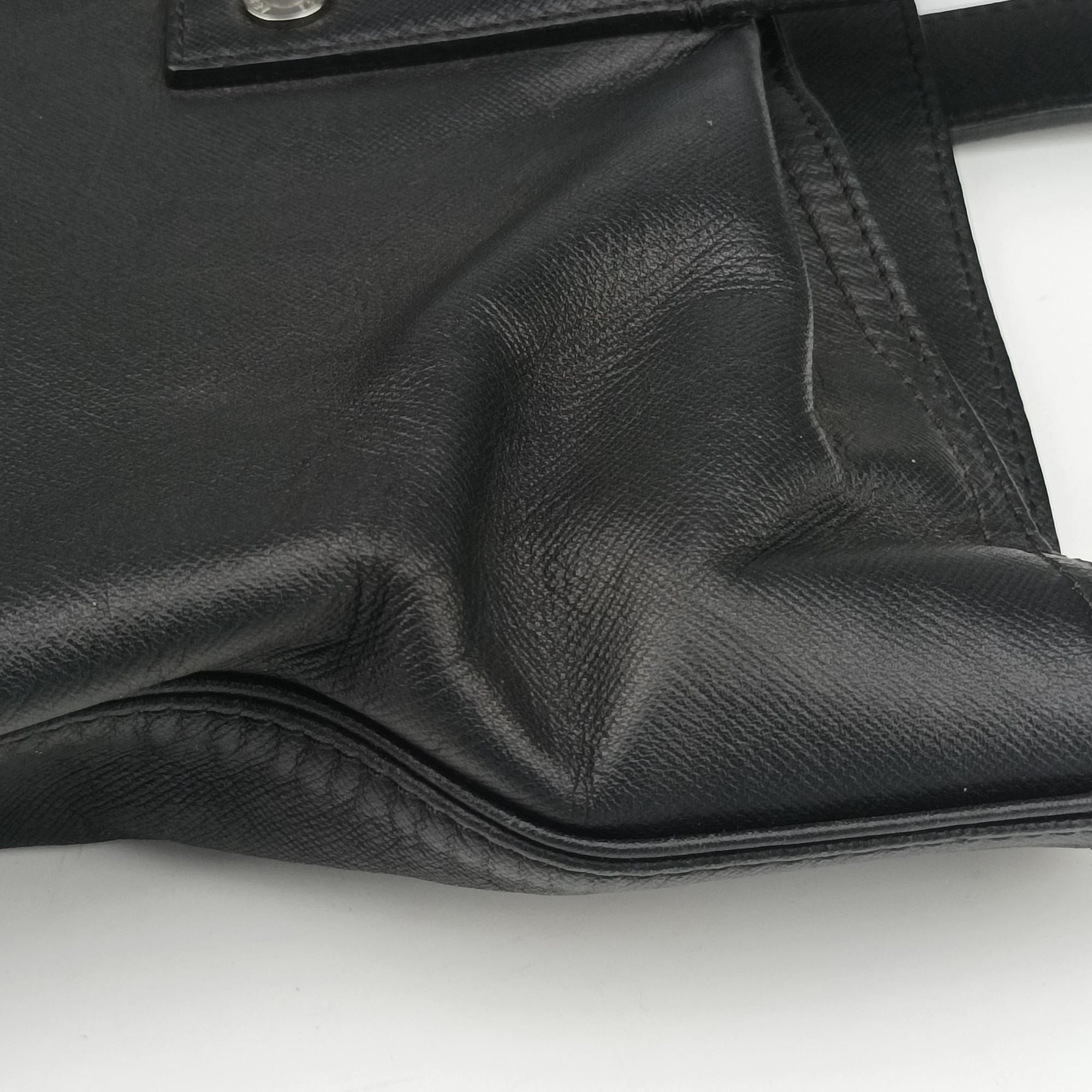 Vintage VERSACE Tote Black Leather  handbag | stylenewstar