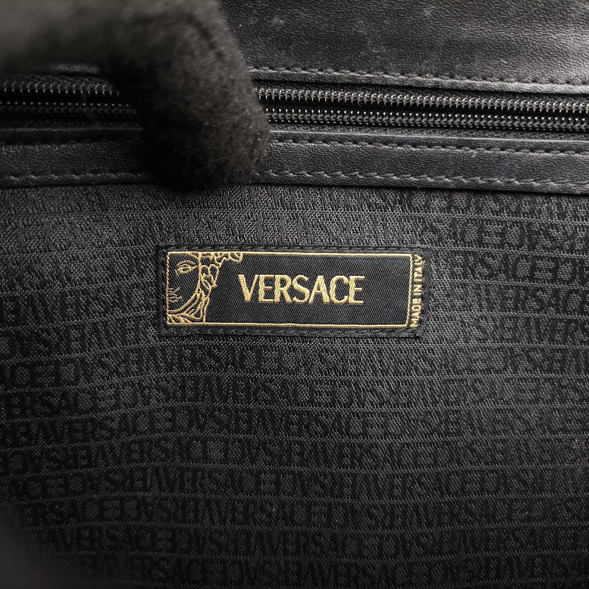 Pre-owned VERSACE Embossed Logo Top Handle Messenger Black Leather  shoulderbag | stylenewstar