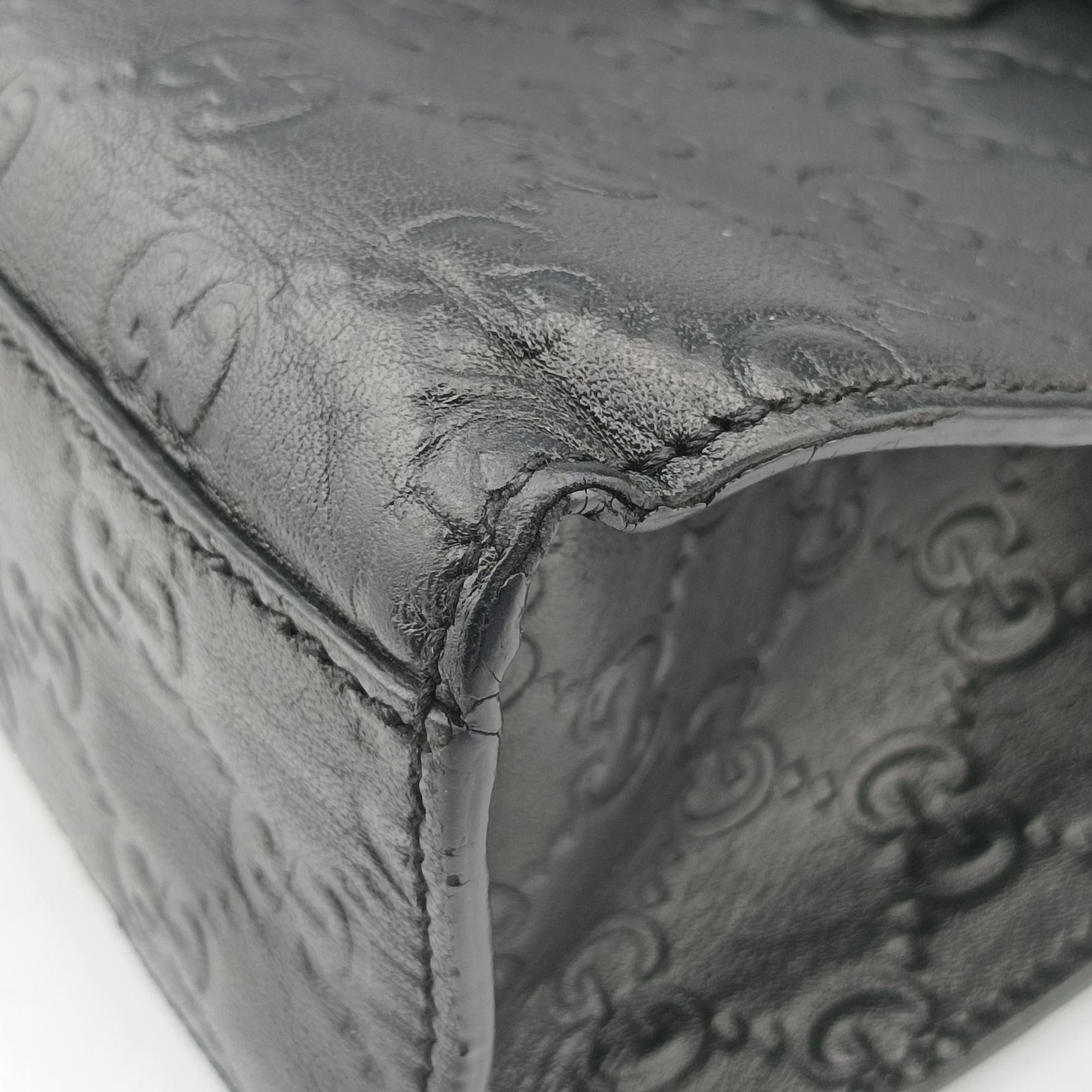 Pre-owned Gucci Emily Black Leather 295402 shoulderbag | stylenewstar