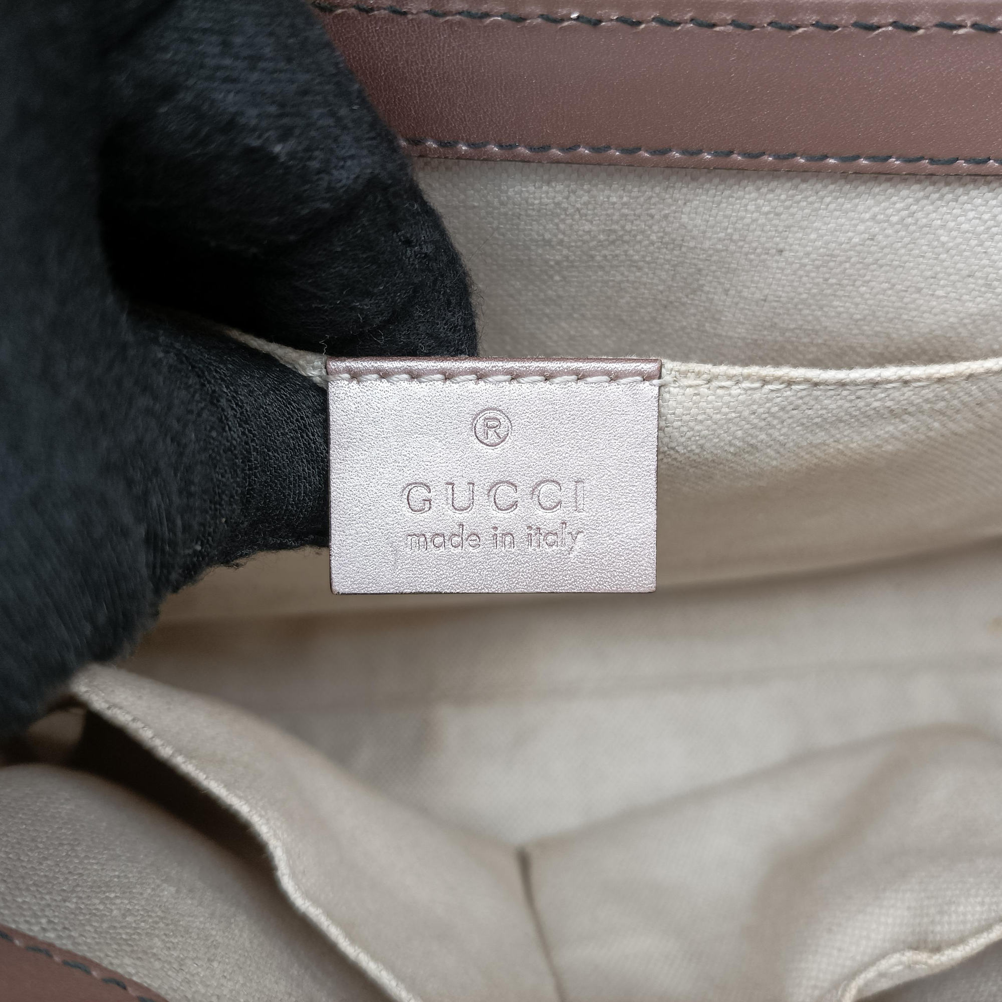 Secondhand Gucci Emily Pink Patent Leather 295402 shoulderbag | stylenewstar