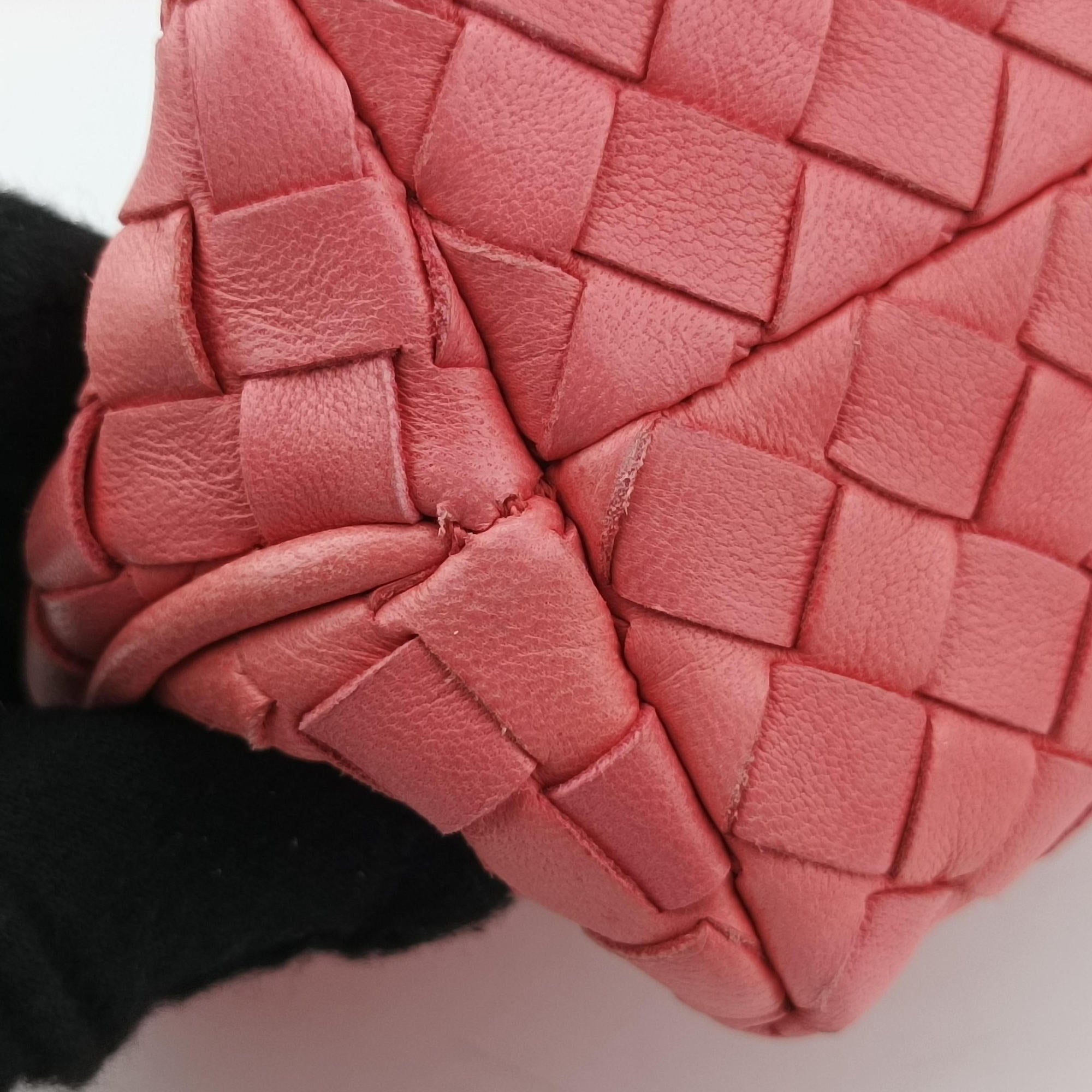 Pre-owned Bottega Veneta Intrecciato Pink lambskin  handbag | stylenewstar