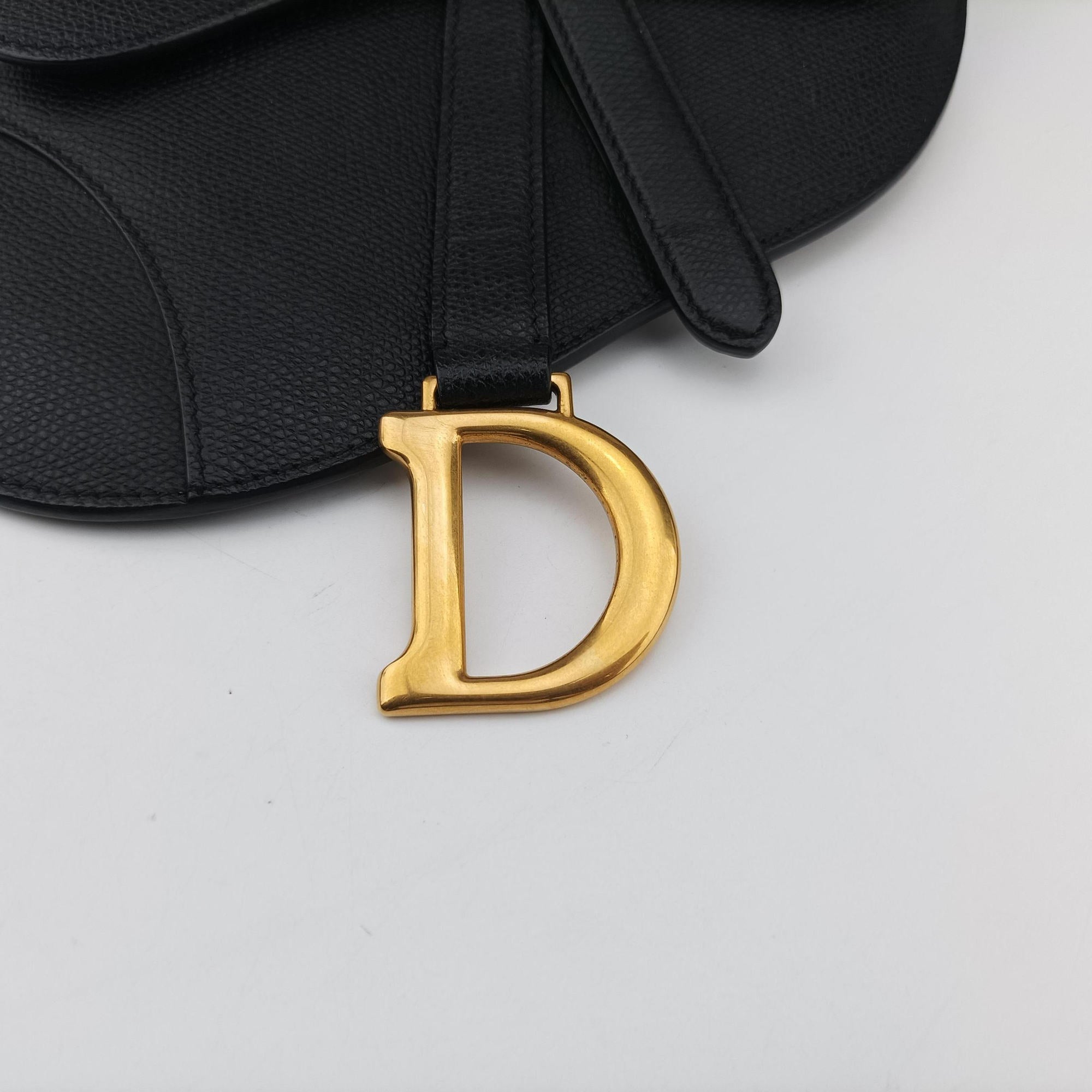 Pre-owned Christian Dior saddle Black leather  bum bag/waist bag | stylenewstar