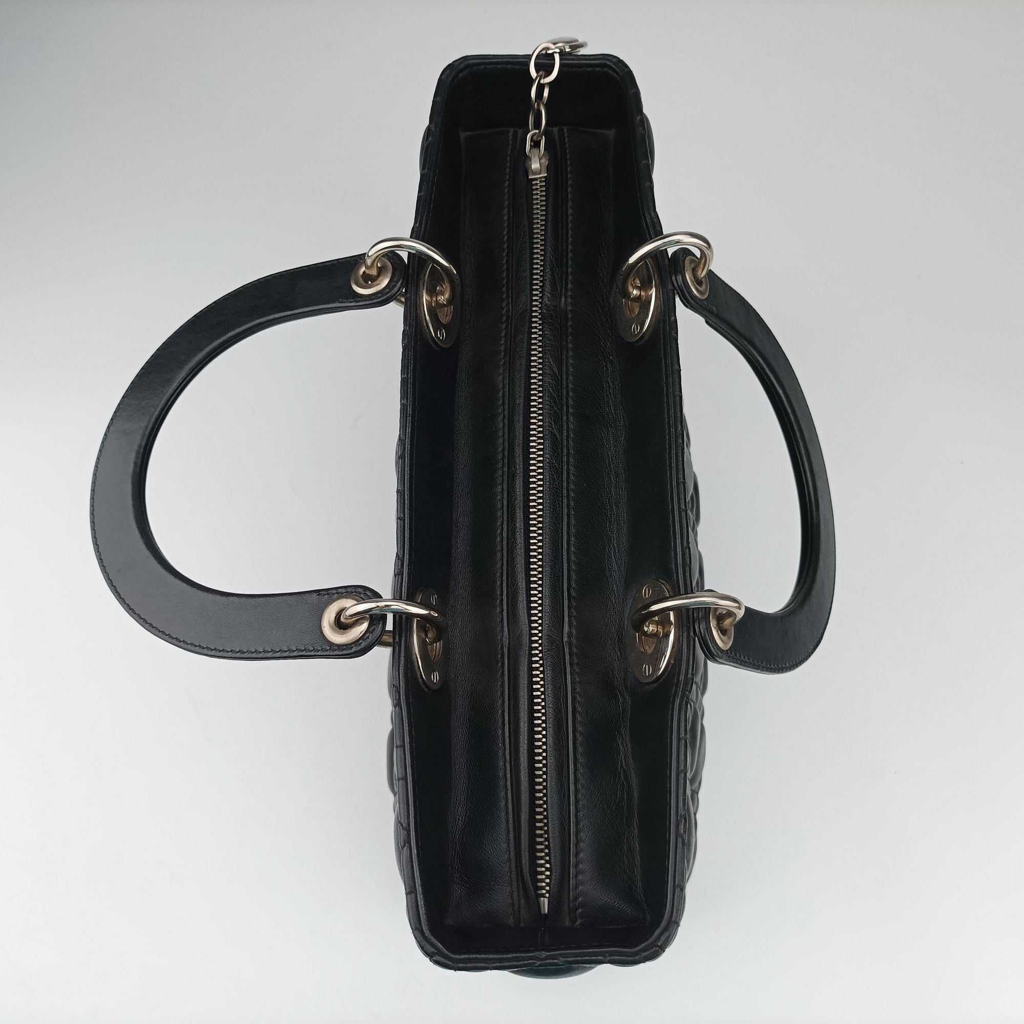 Pre-owned Christian Dior Lady Dior Black lambskin  shoulderbag | stylenewstar