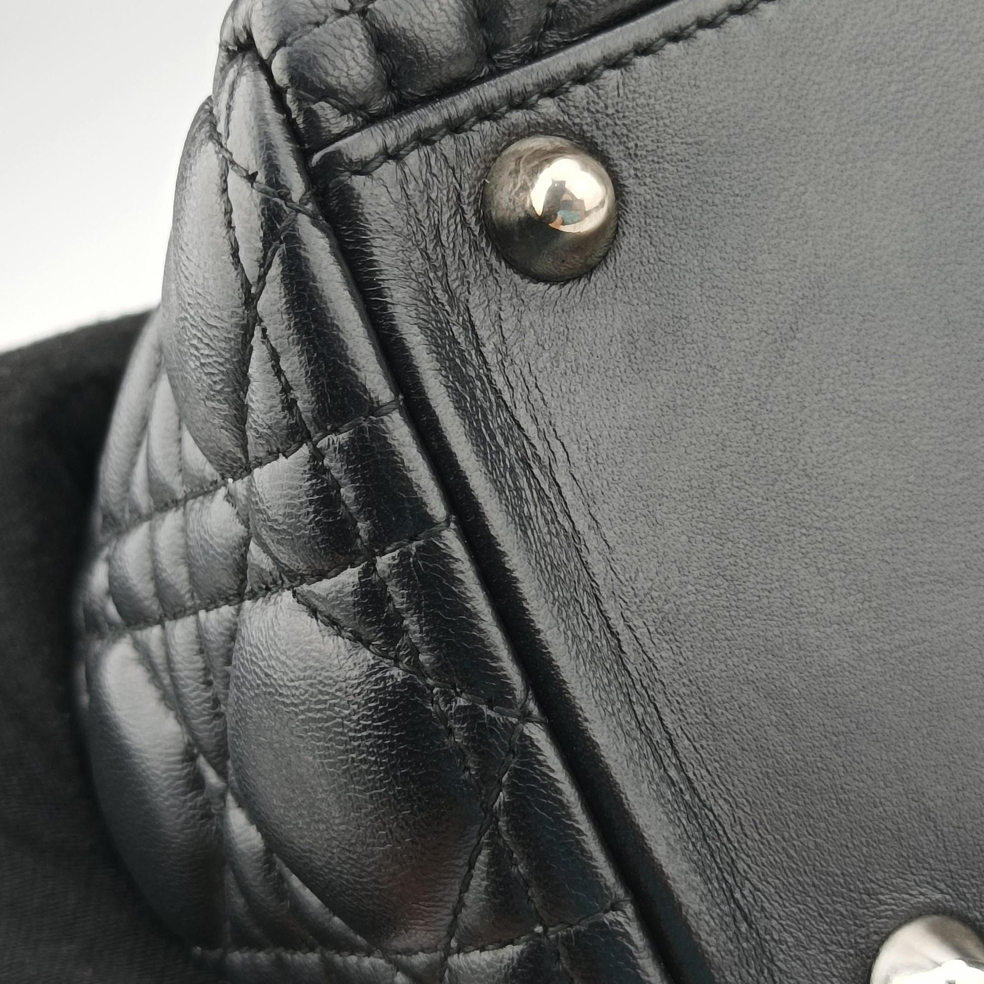 Pre-owned Christian Dior Lady Dior Black lambskin  shoulderbag | stylenewstar