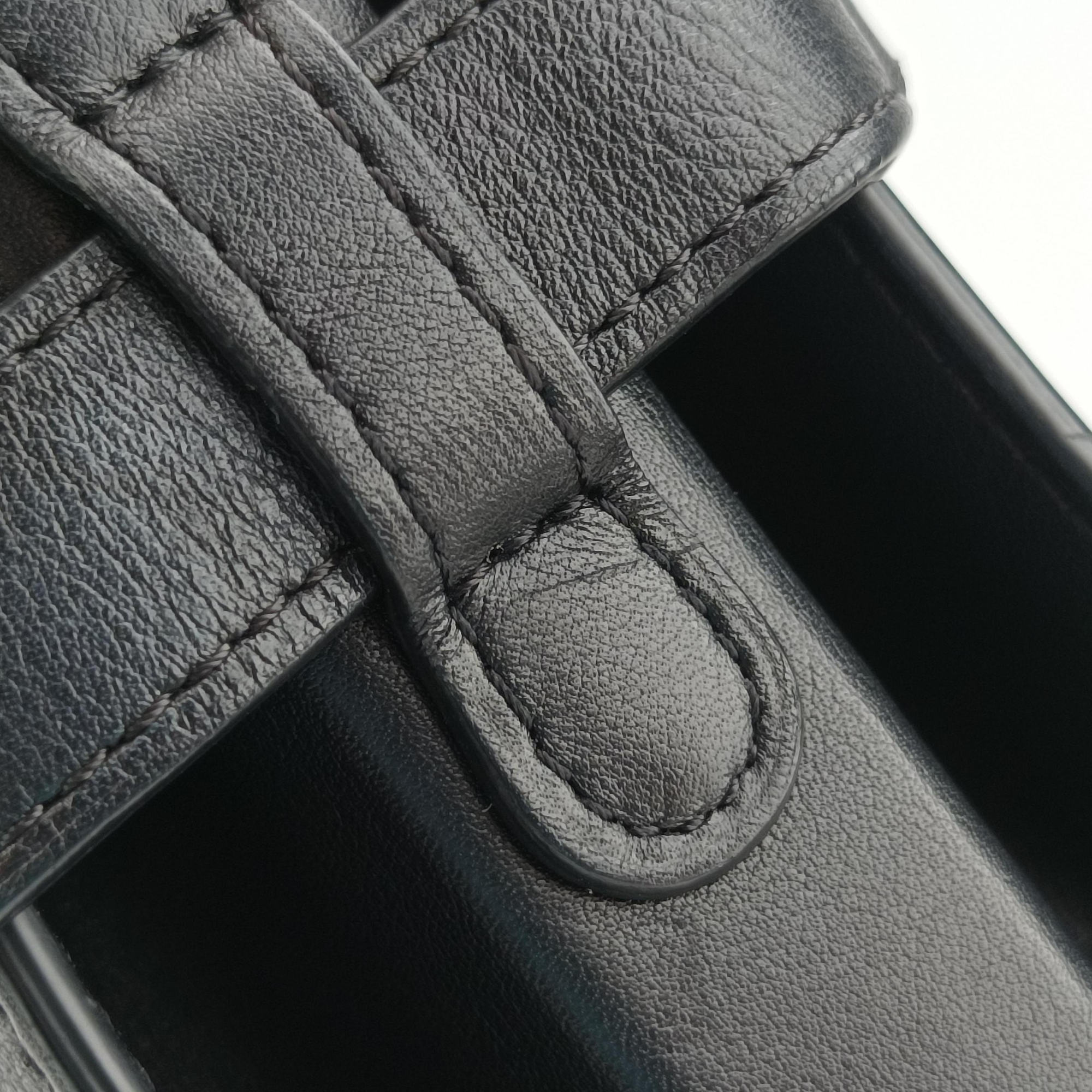 Vintage Delvaux Tampete Black Leather  shoulderbag | stylenewstar