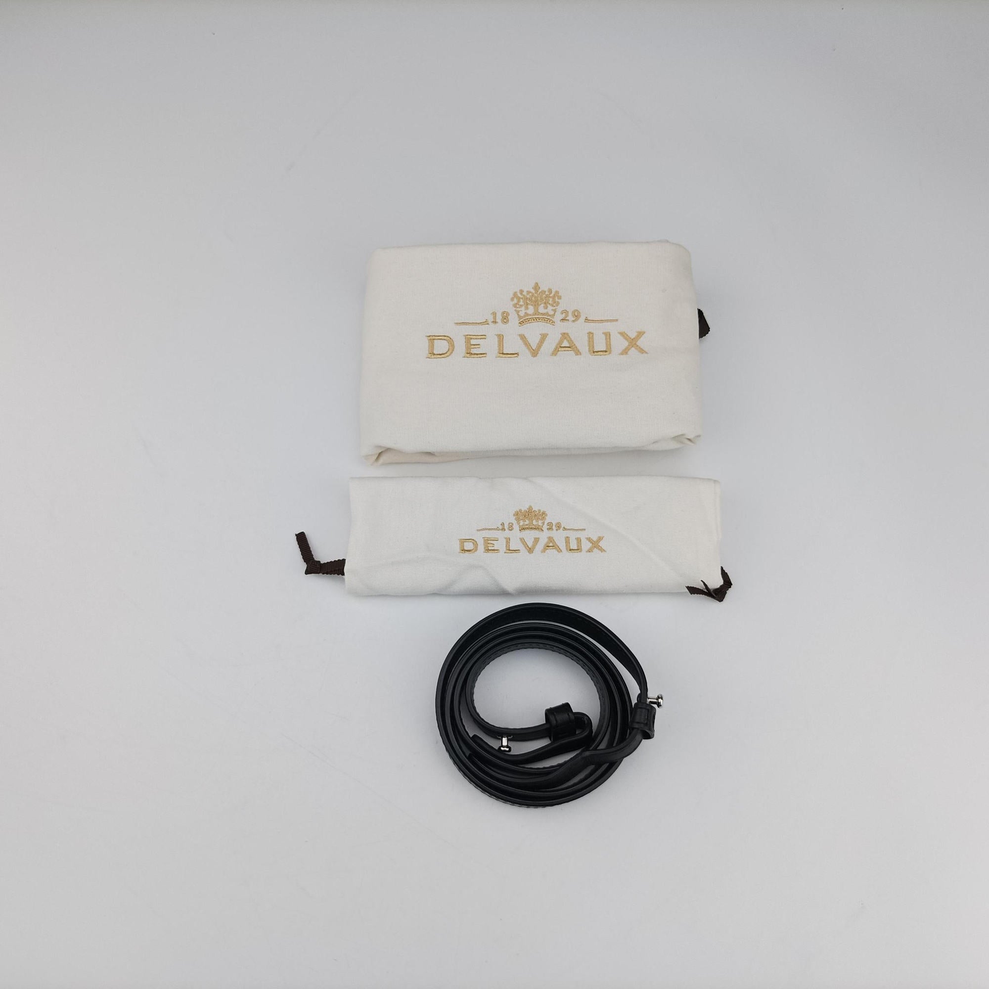 Vintage Delvaux Tampete Black Leather  shoulderbag | stylenewstar