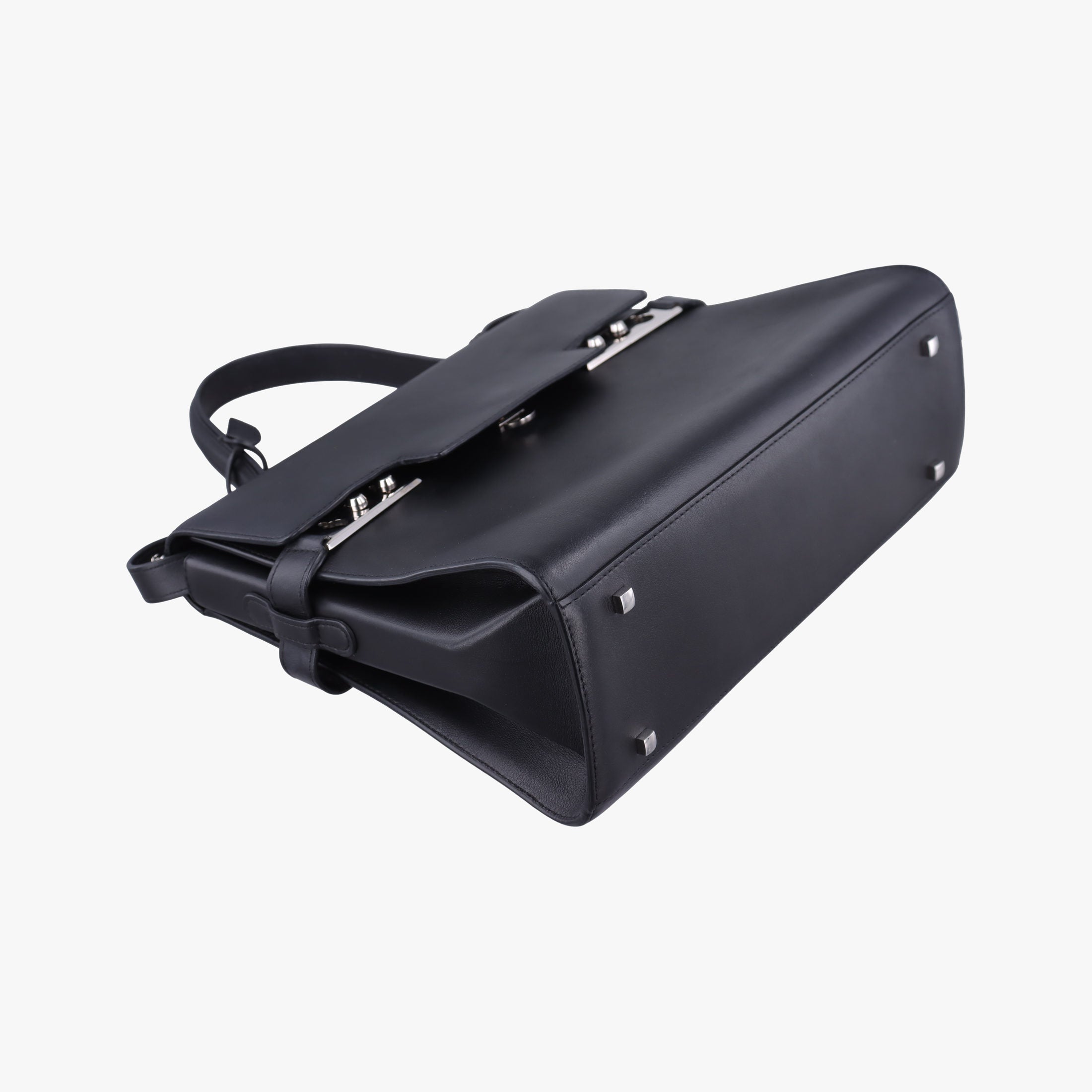 Vintage Delvaux Tampete Black Leather  shoulderbag | stylenewstar