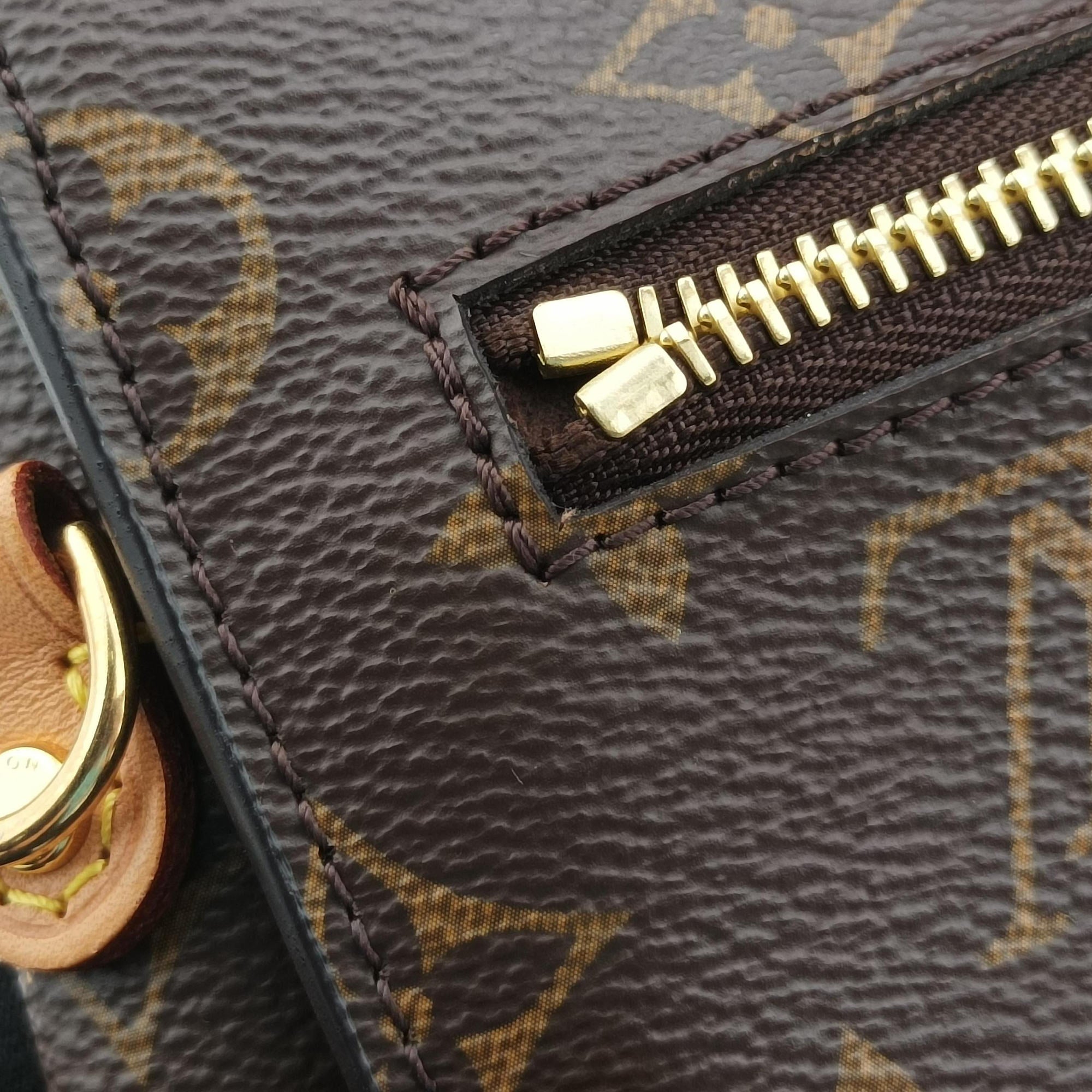 Pre-owned Louis Vuitton Pochette Metis MM Brown Monogram Canvas M44875 shoulderbag | stylenewstar
