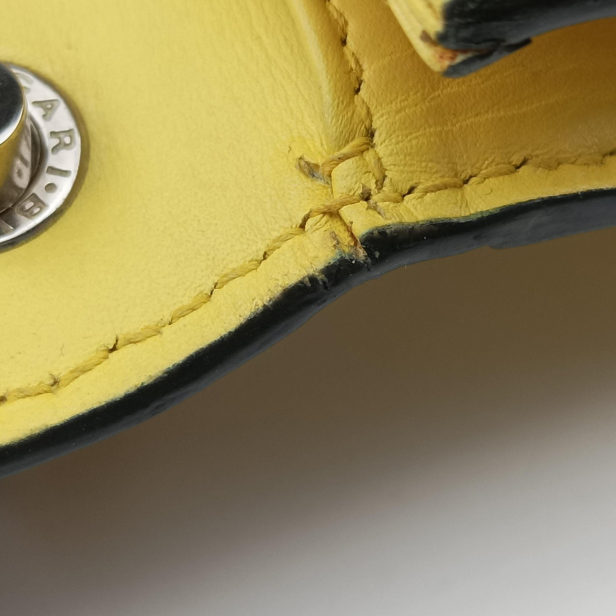 Secondhand Bvlgari Serpenti Yellow Galuchat Skin×Leather  shoulderbag | stylenewstar
