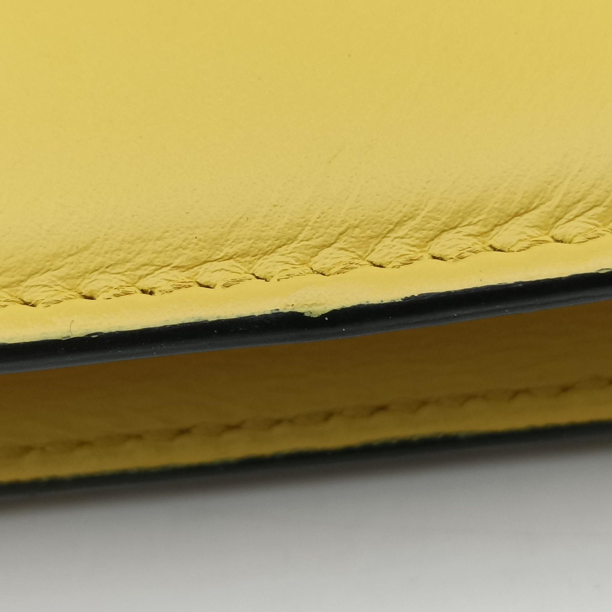 Secondhand Bvlgari Serpenti Yellow Galuchat Skin×Leather  shoulderbag | stylenewstar