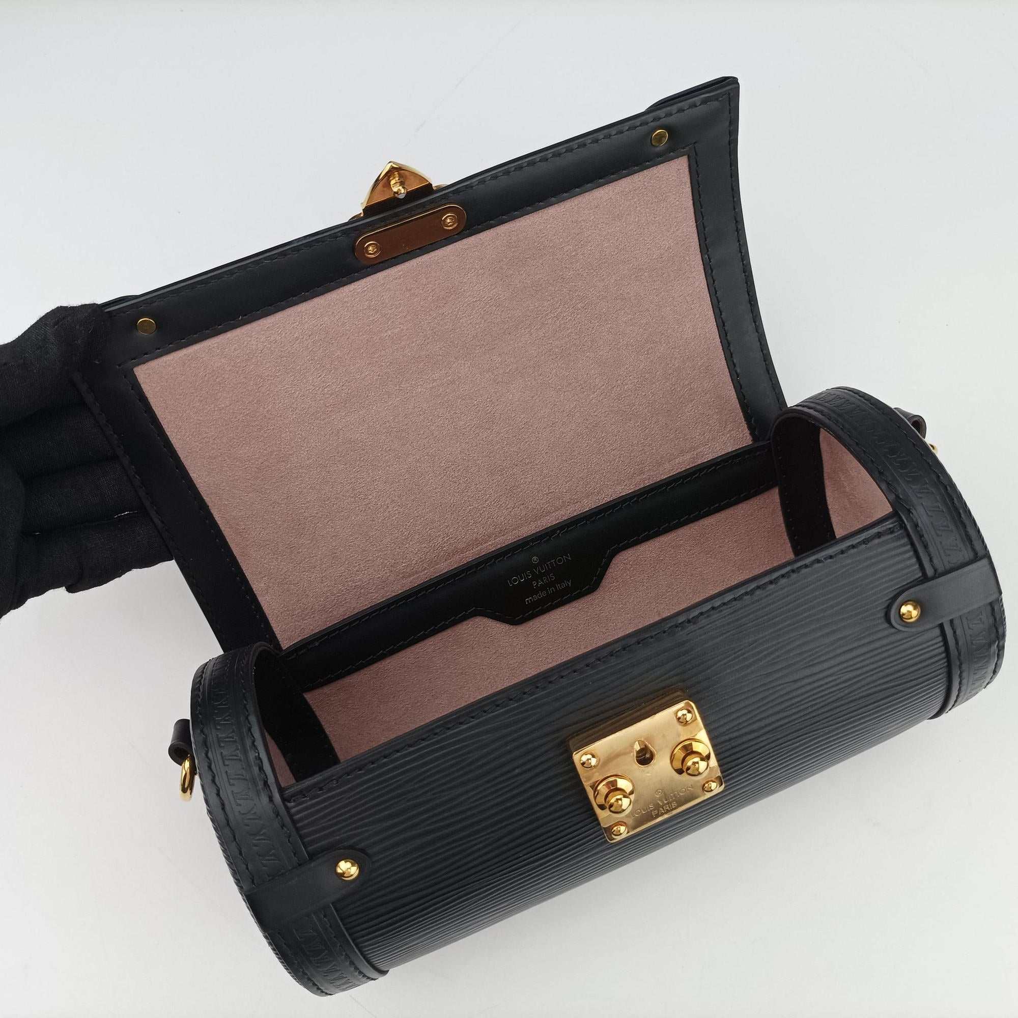 Pre-owned Louis Vuitton Papillon Trunk Noir Epi M58655 shoulderbag | stylenewstar
