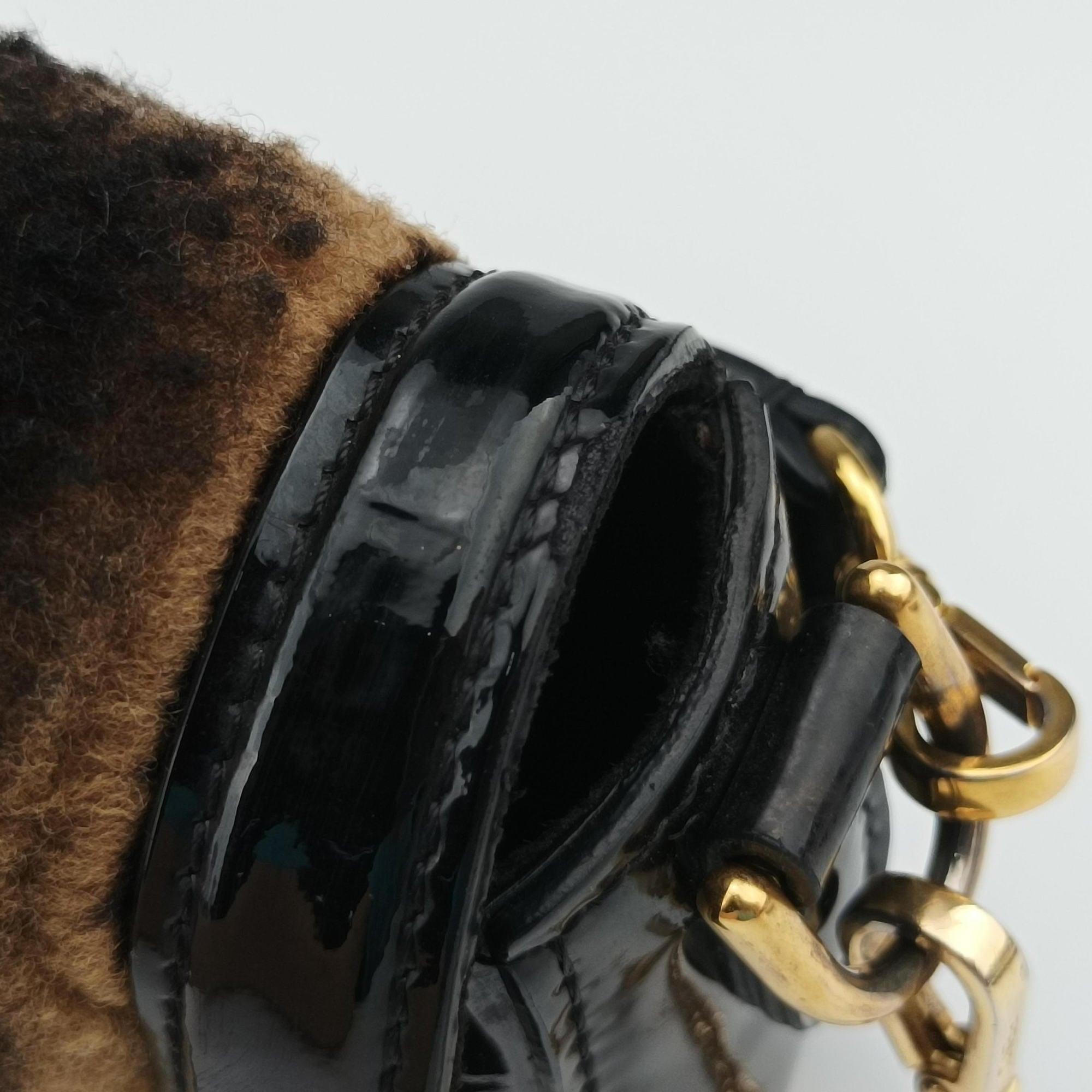 Pre-owned Fendi BAGUETTE Brown×Black fur×patent 8BS017 shoulderbag | stylenewstar
