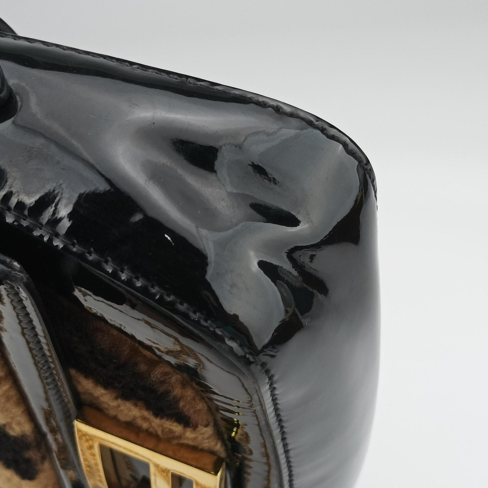 Pre-owned Fendi BAGUETTE Brown×Black fur×patent 8BS017 shoulderbag | stylenewstar
