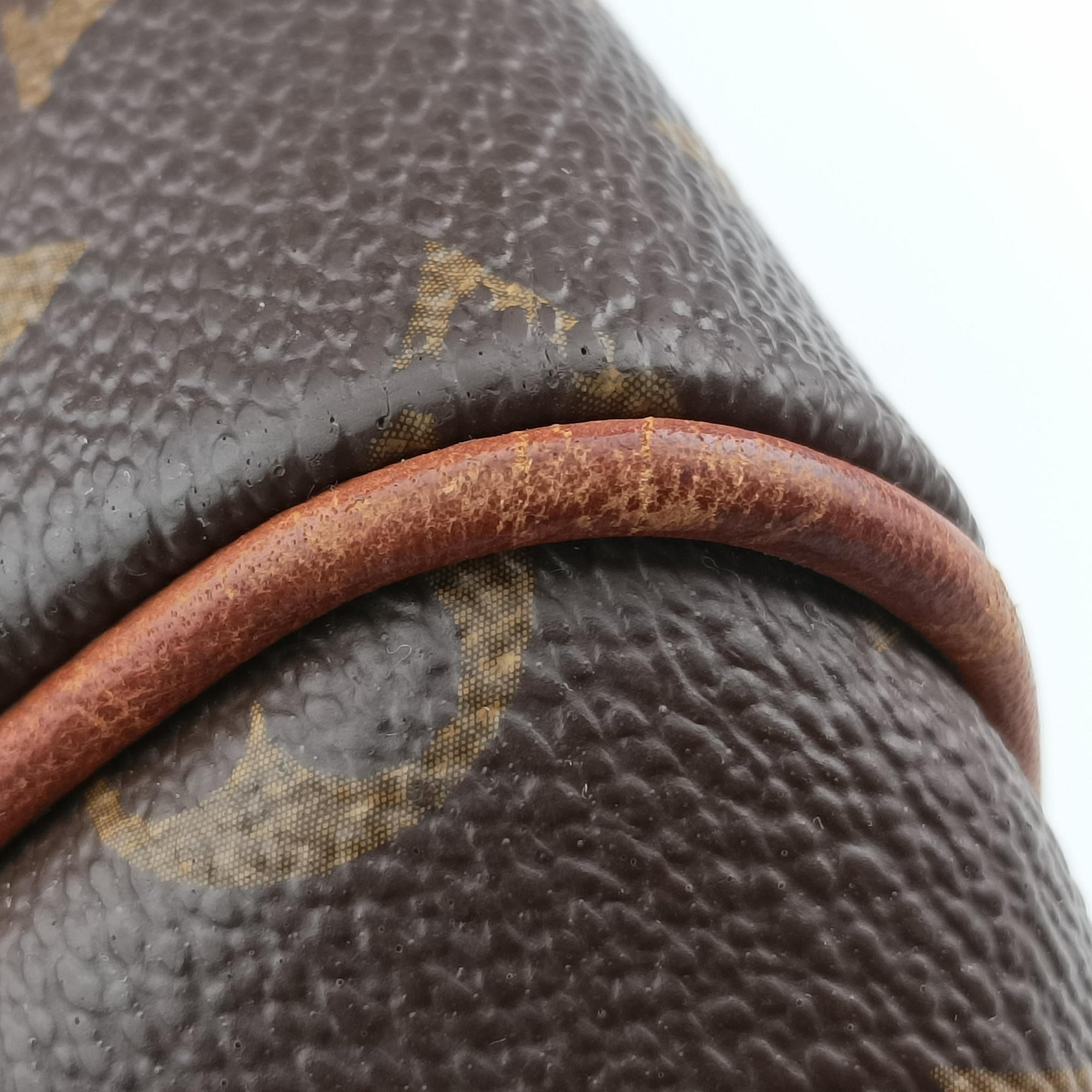 Secondhand Louis Vuitton MONTORGUEI PM brown Monogram Canvas M95565 shoulderbag | stylenewstar