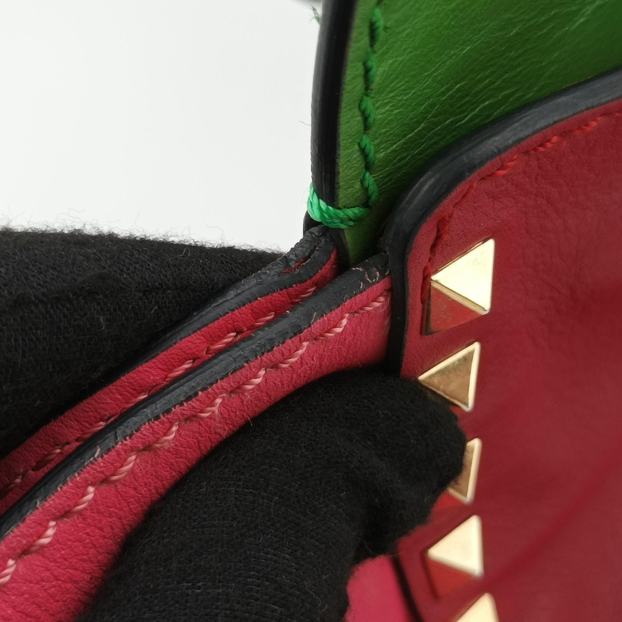 Pre-owned Valentino Rockstud Red×Green×Pink Leather  shoulderbag | stylenewstar