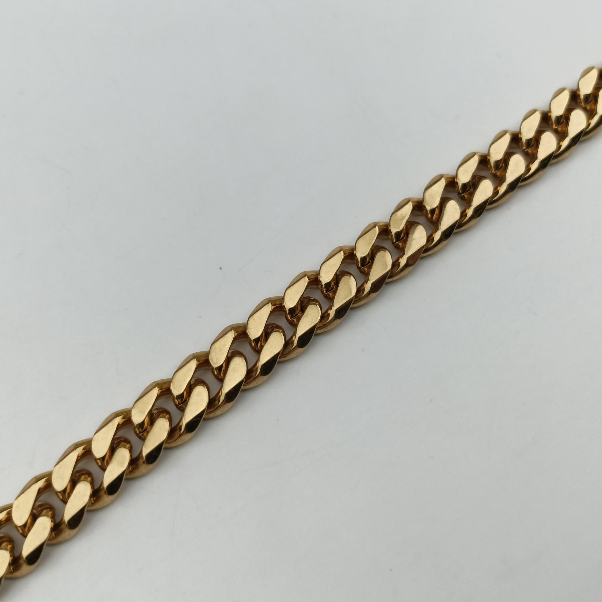Pre-owned Celine Triomphe Chain Yellow Leather  shoulderbag | stylenewstar