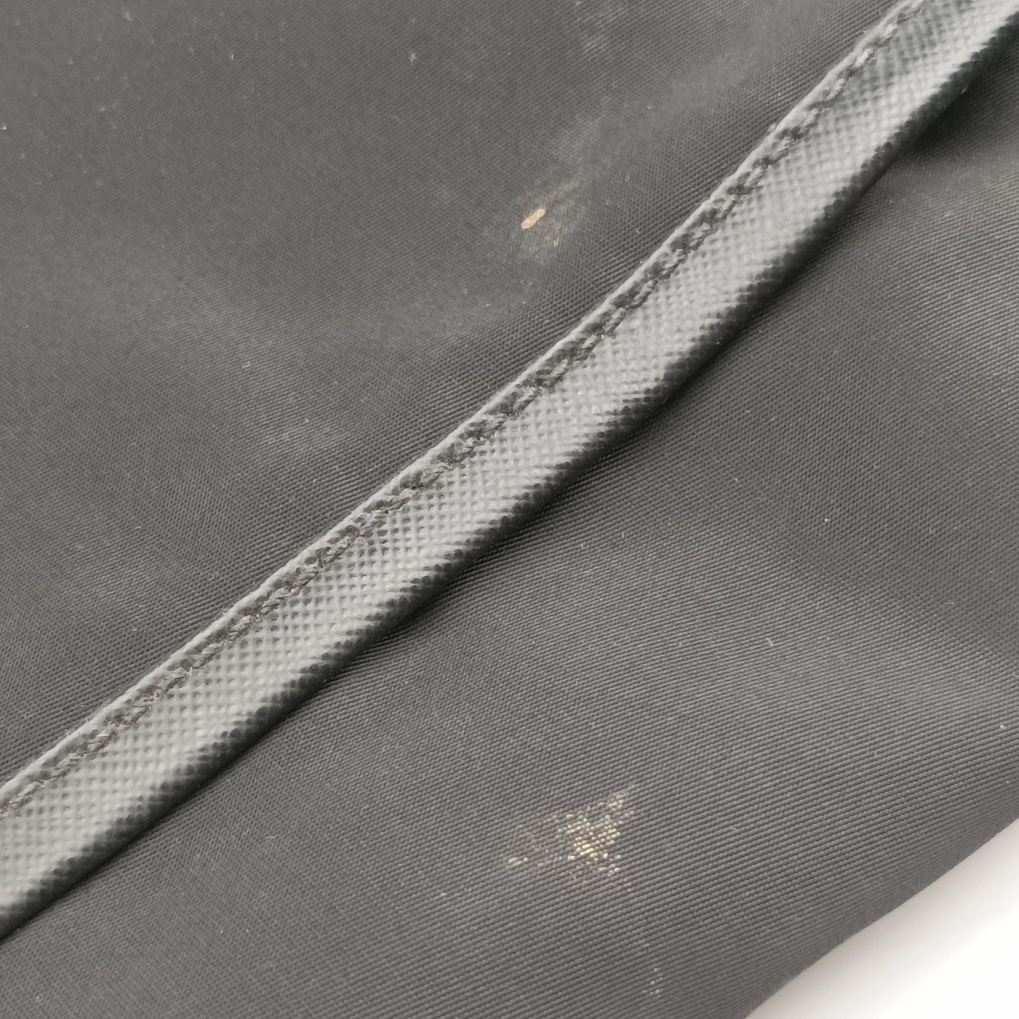 Pre-owned Prada Vela Messenger Bag Black Nylon V166 shoulderbag | stylenewstar