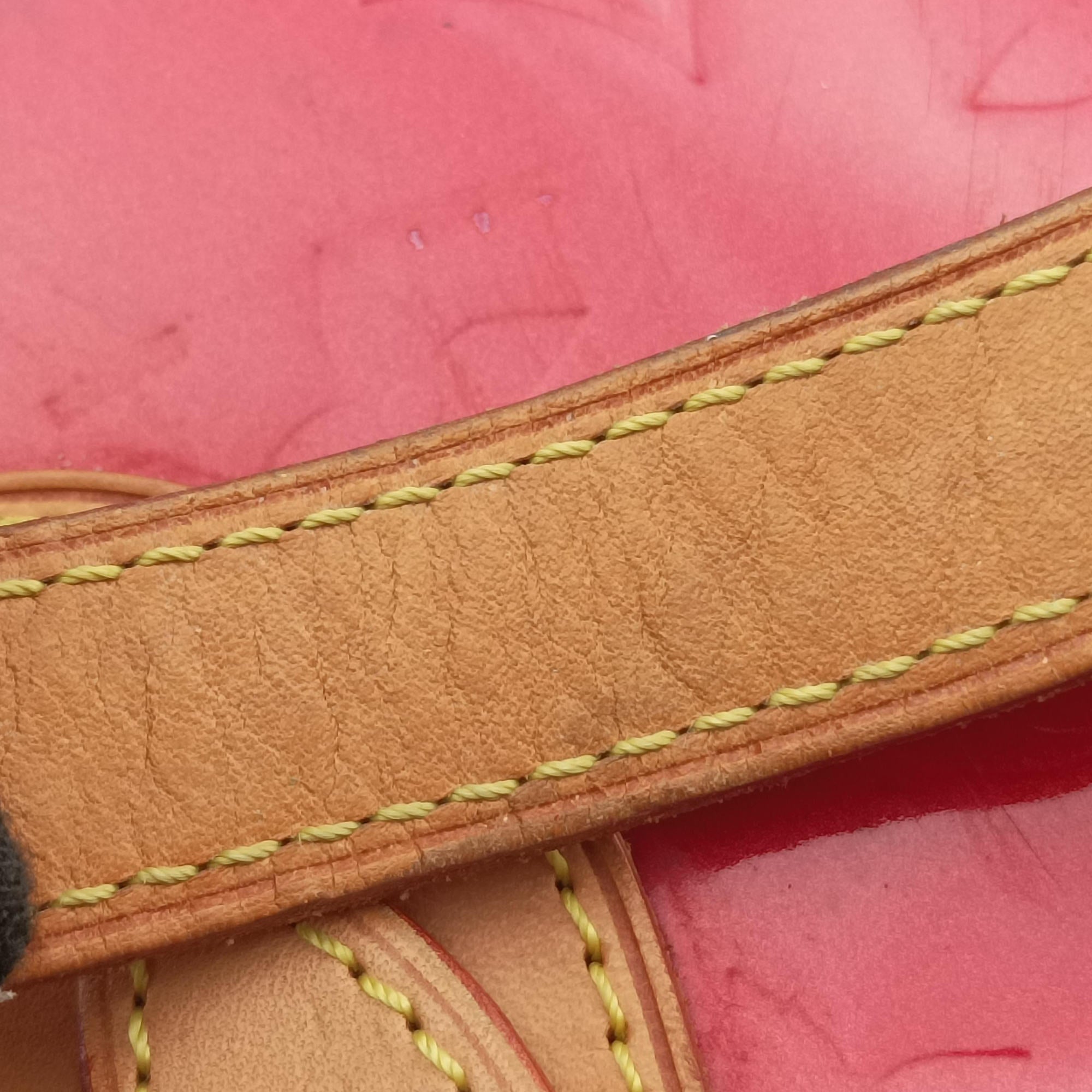 Secondhand Louis Vuitton Rosewood FRAMBOISE Vernis M91989 handbag | stylenewstar