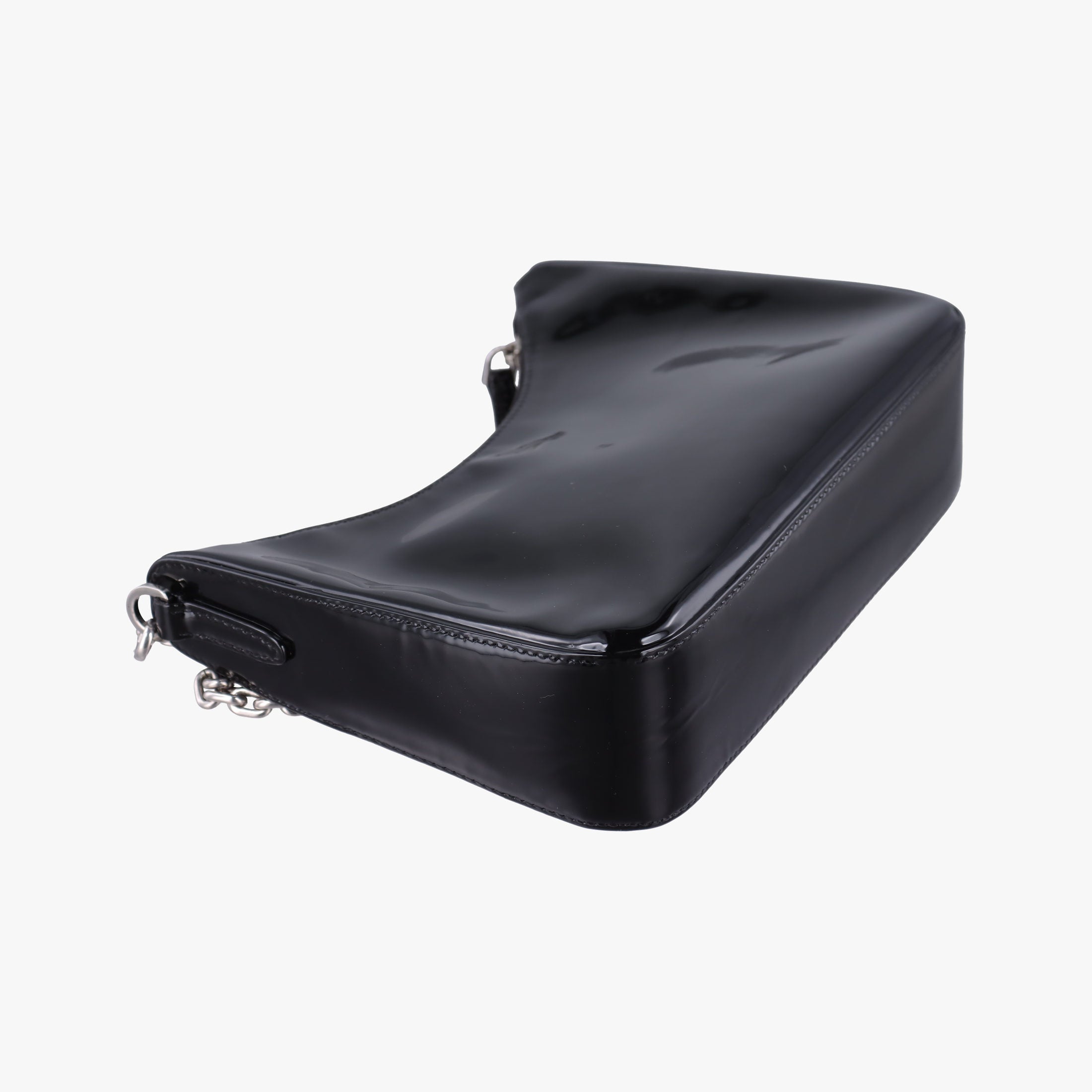 Pre-owned Prada Re-Edition Black Patent leather  shoulderbag | stylenewstar