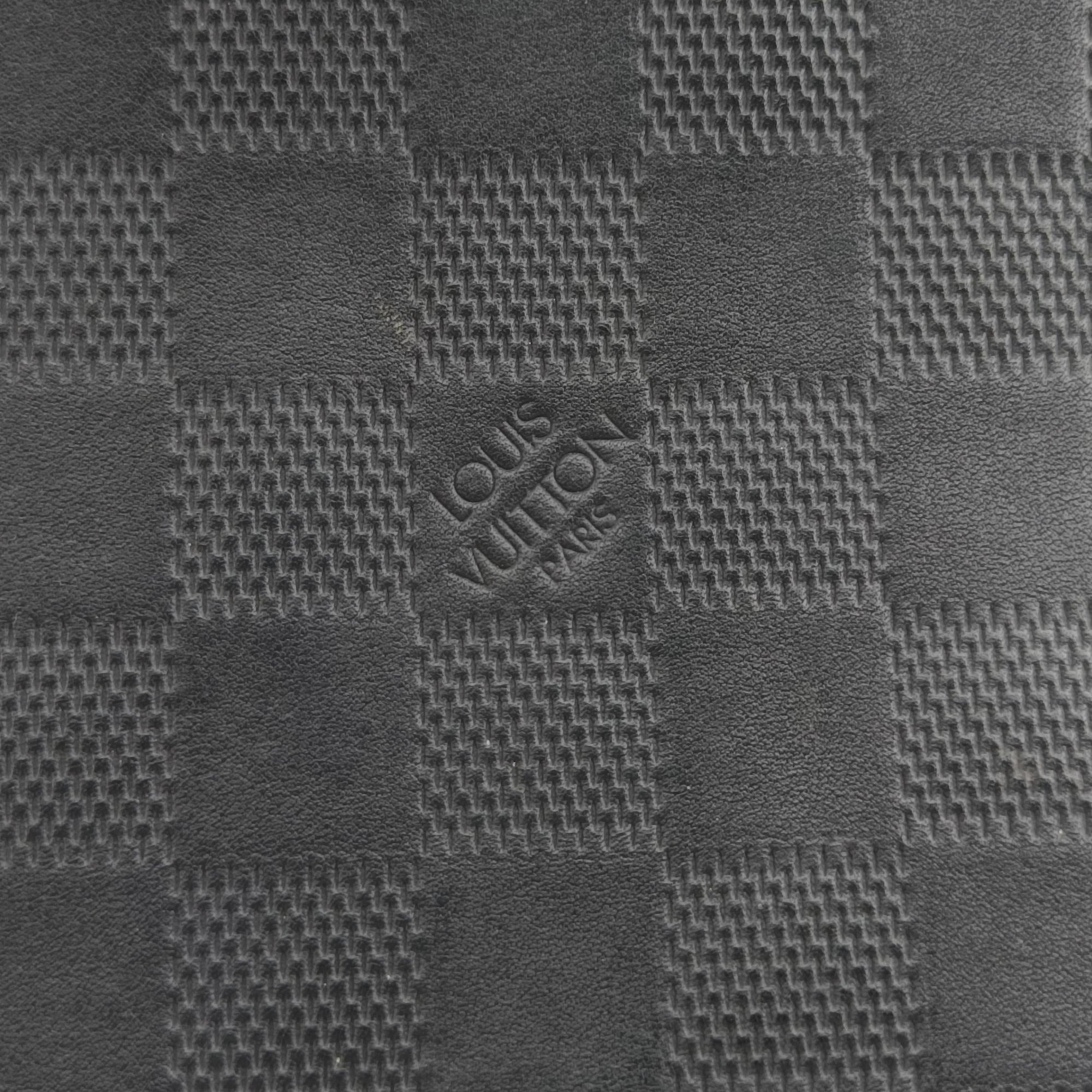 Secondhand Louis Vuitton Porte-Document Voyage onyx Damier Infini N41146 handbag | stylenewstar