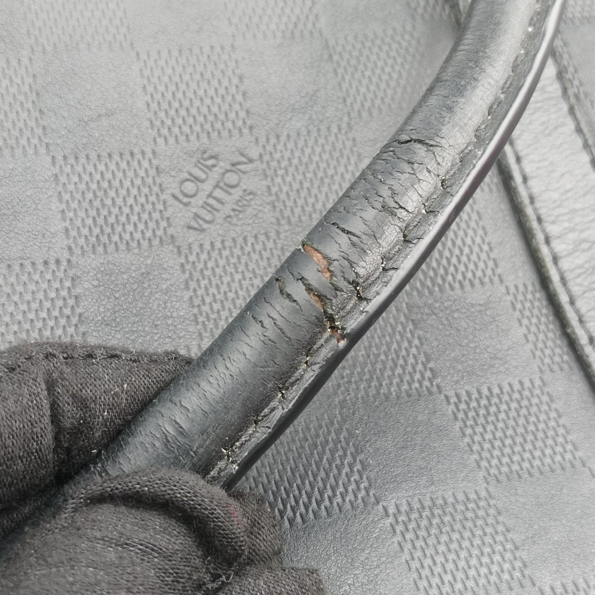 Secondhand Louis Vuitton Porte-Document Voyage onyx Damier Infini N41146 handbag | stylenewstar