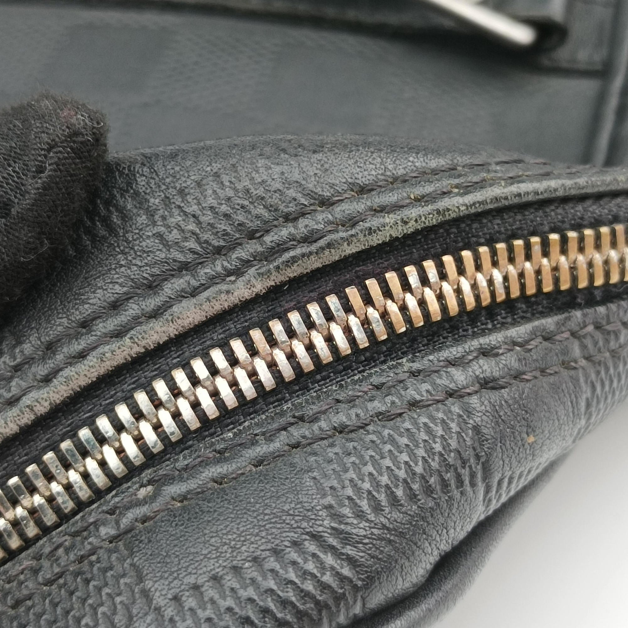 Secondhand Louis Vuitton Porte-Document Voyage onyx Damier Infini N41146 handbag | stylenewstar
