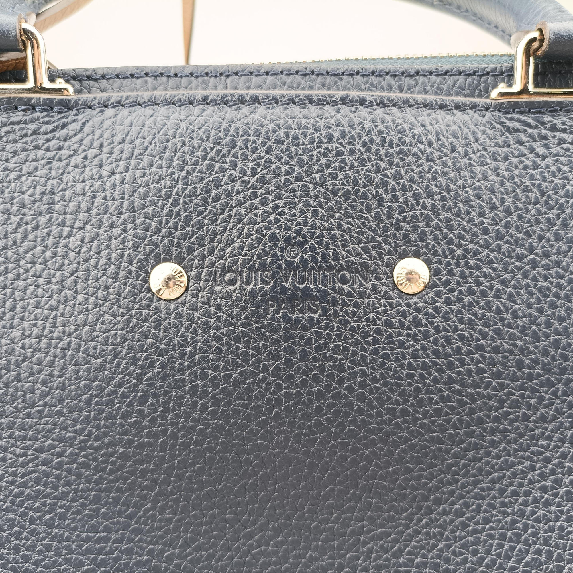 Vintage Louis Vuitton Taurillon Armand Briefcase Navy Leather M54380 shoulderbag | stylenewstar