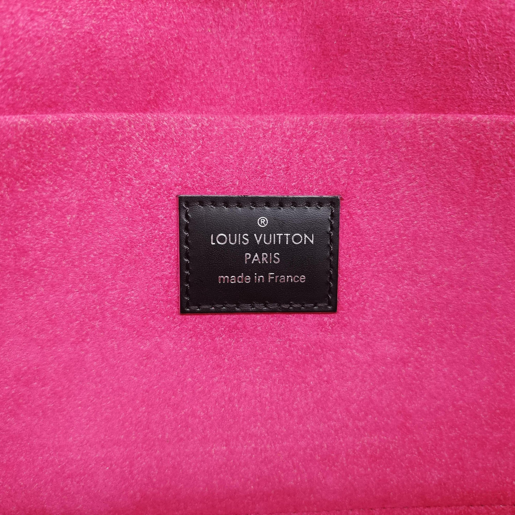 Secondhand Louis Vuitton Pochette Felice Noir×Pink Epi M64579 shoulderbag | stylenewstar