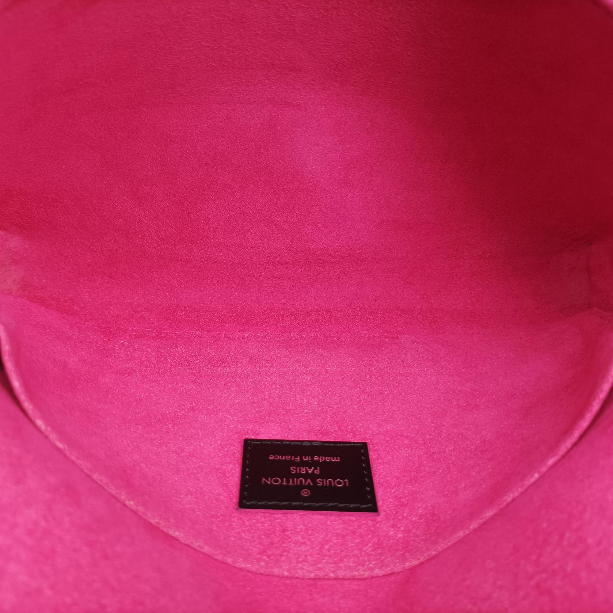Secondhand Louis Vuitton Pochette Felice Noir×Pink Epi M64579 shoulderbag | stylenewstar