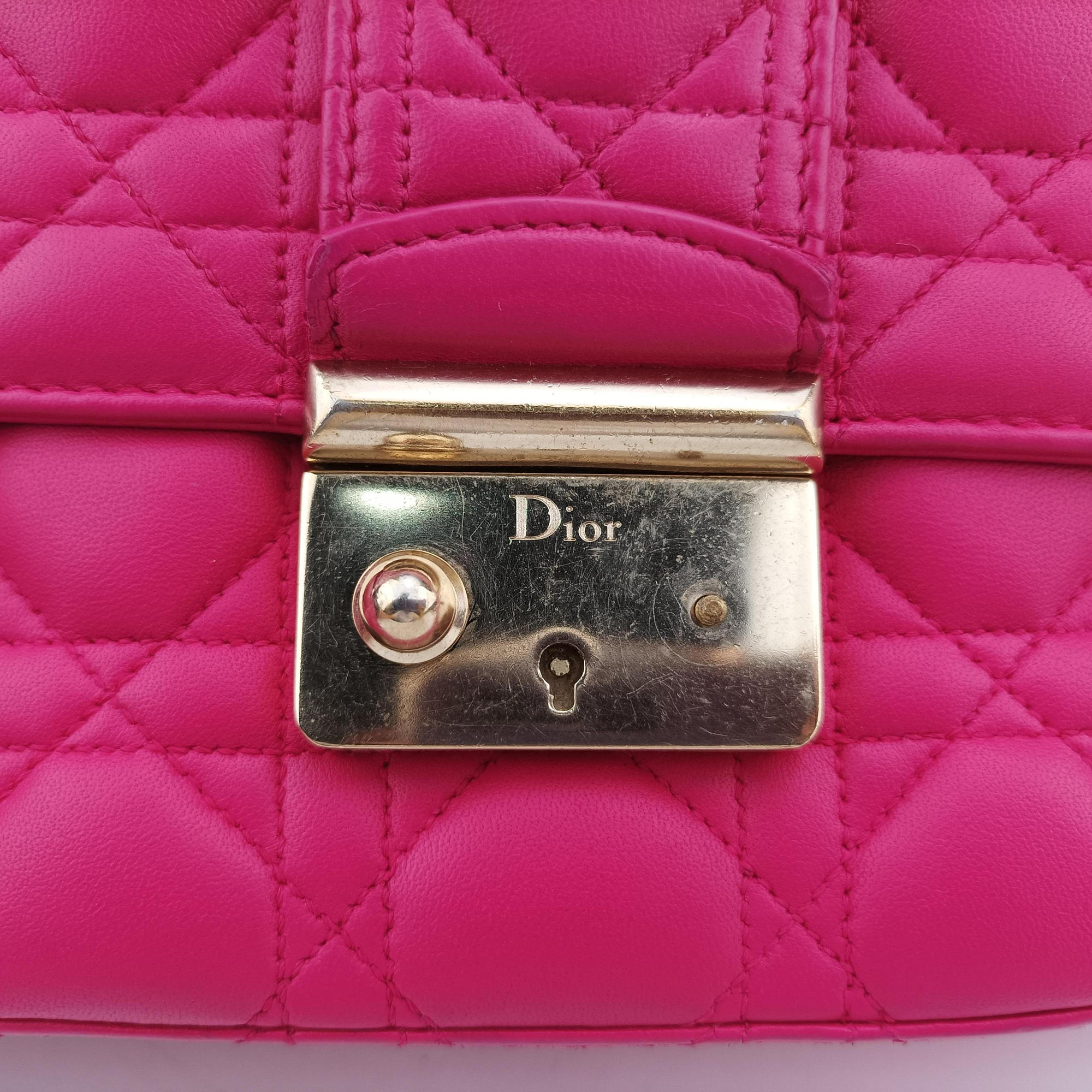 Pre-owned Christian Dior Miss Dior CANNAGE New Lock Pink lambskin  shoulderbag | stylenewstar