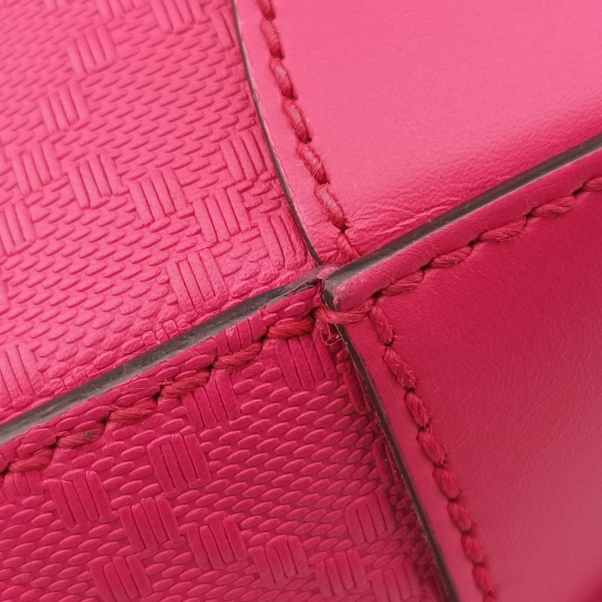 Pre-owned Gucci Bright Diamante Rose Leather 354224 shoulderbag | stylenewstar