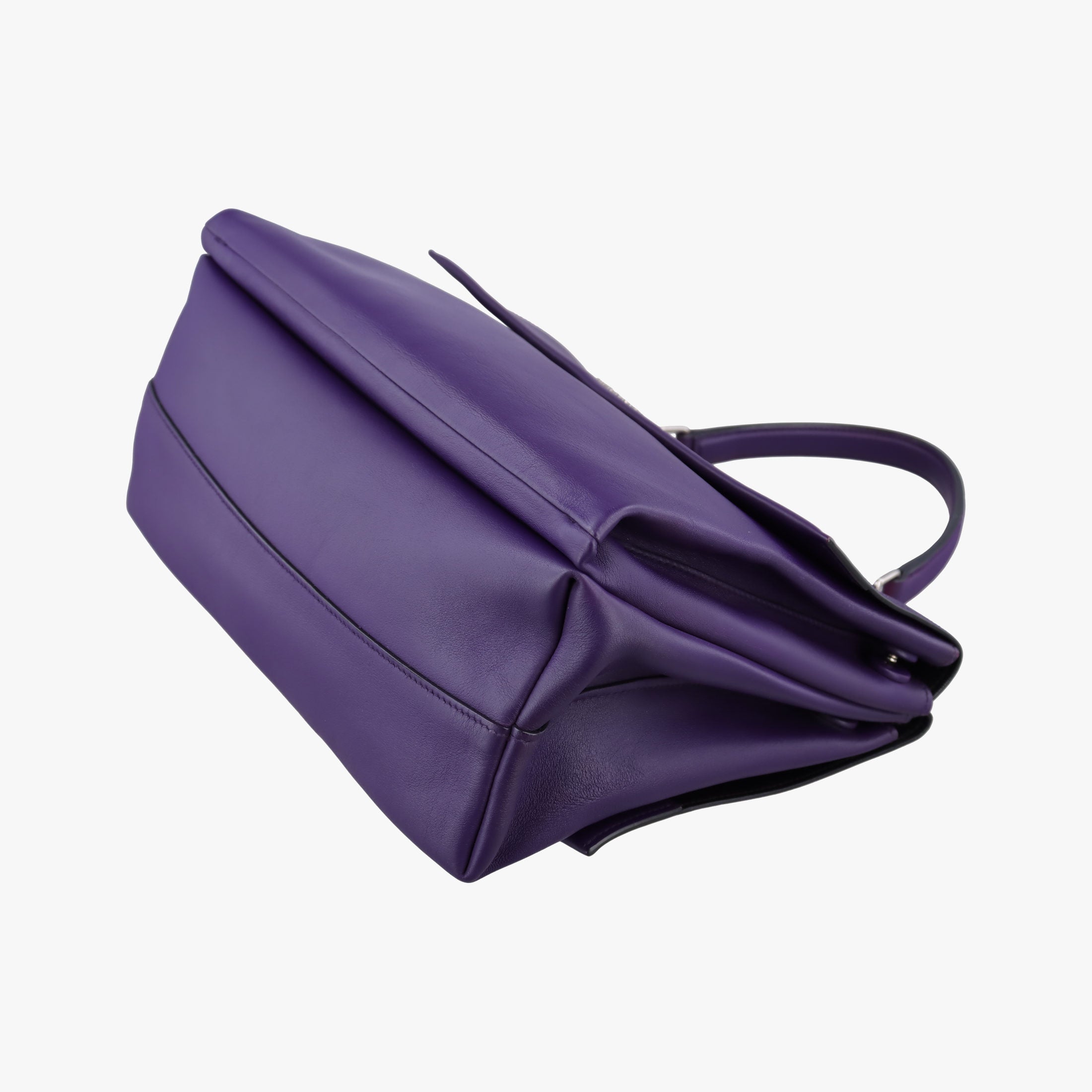 Secondhand Prada Double flap chain Purple Leather  shoulderbag | stylenewstar