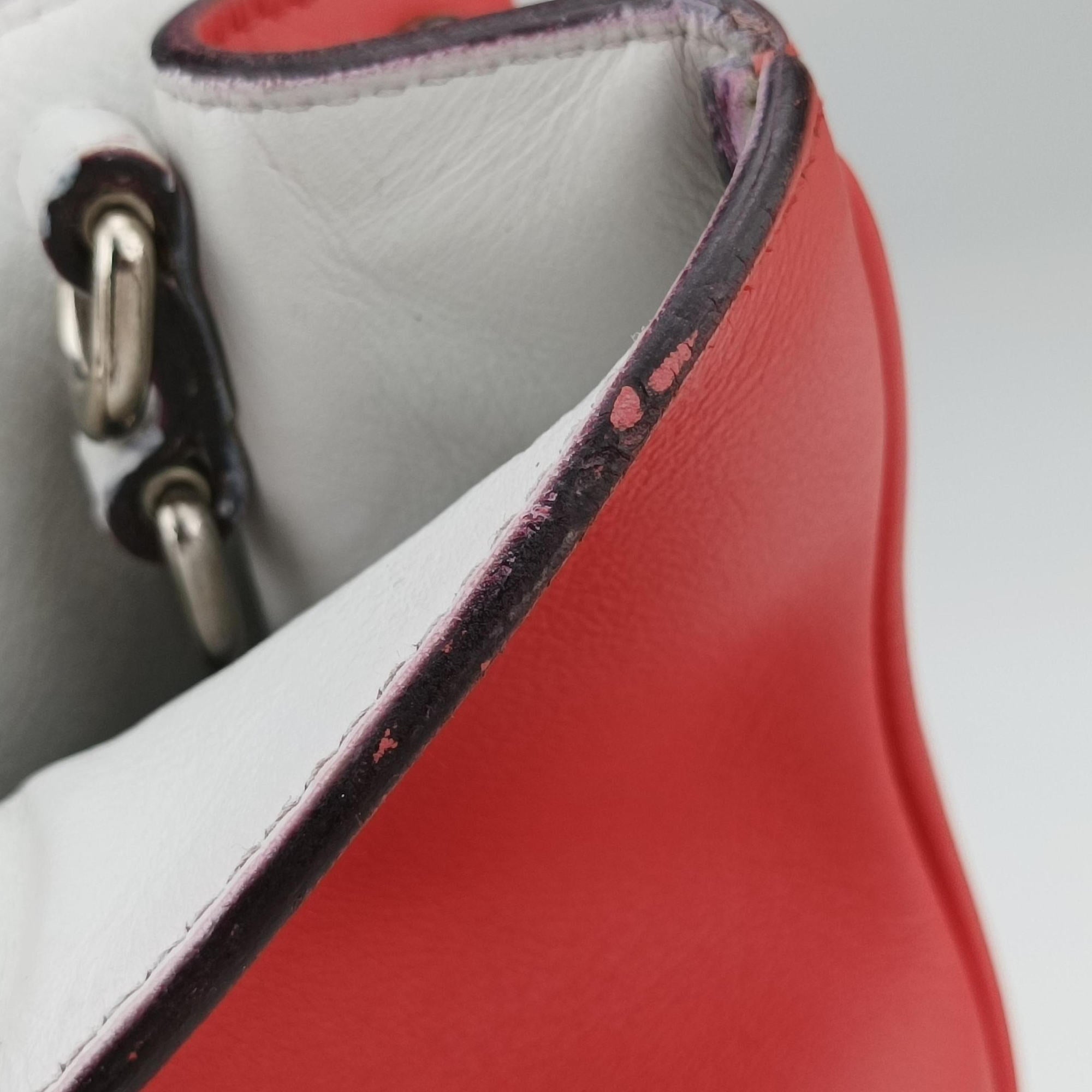 Pre-owned Christian Dior Diorissimo Pink Leather  shoulderbag | stylenewstar