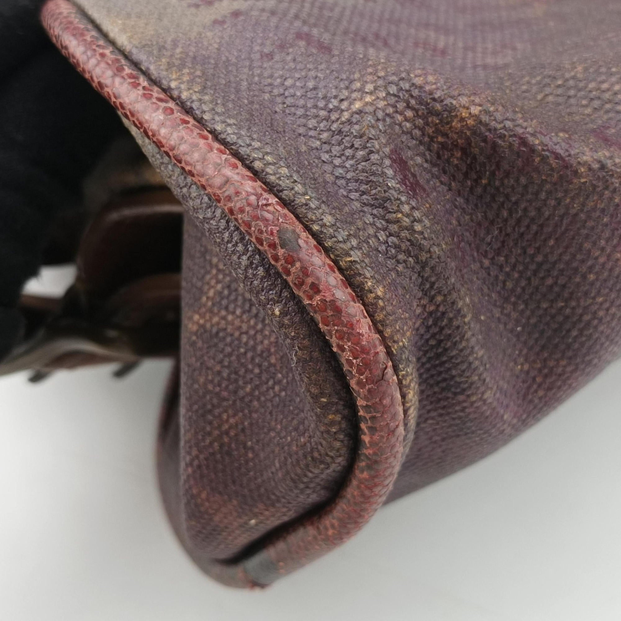 Secondhand Louis Vuitton Graduate Violet Monogram Jokes M95739 handbag | stylenewstar