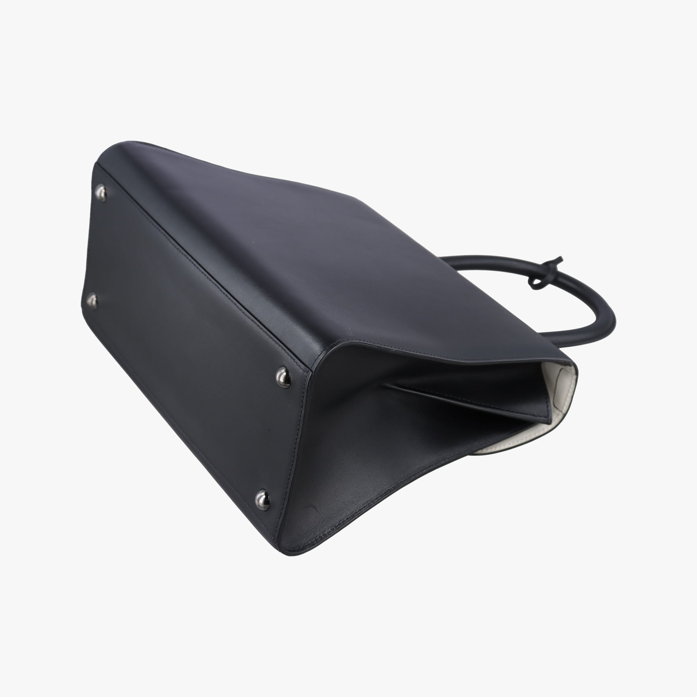Pre-owned Delvaux Brillant Black × ivory Leather × patent leather  shoulderbag | stylenewstar