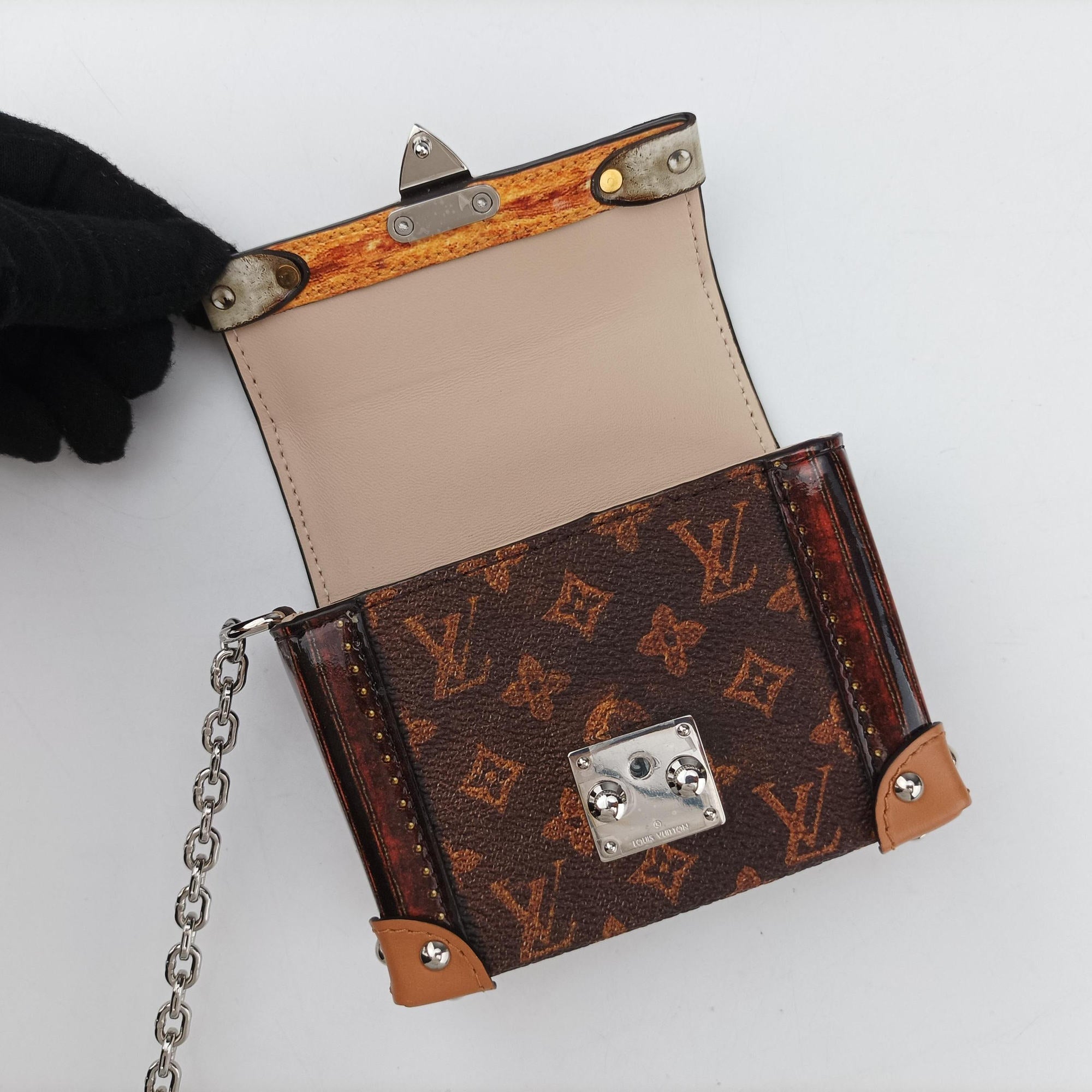 Vintage Louis Vuitton Essential Trunk brown×multi Monogram Canvas áVernis M63779 others | stylenewstar