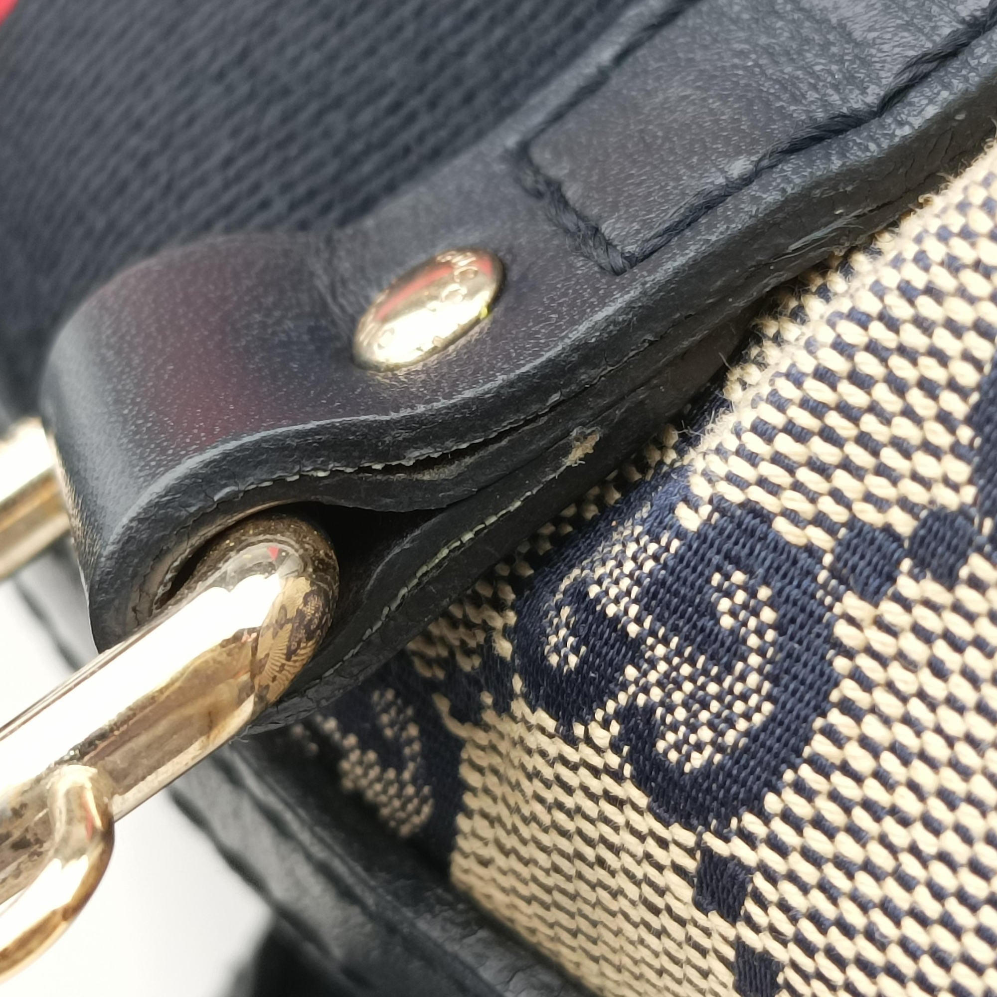 Pre-owned Gucci Sherry Line navy×red×beige Canvas×Leather 269876 shoulderbag | stylenewstar