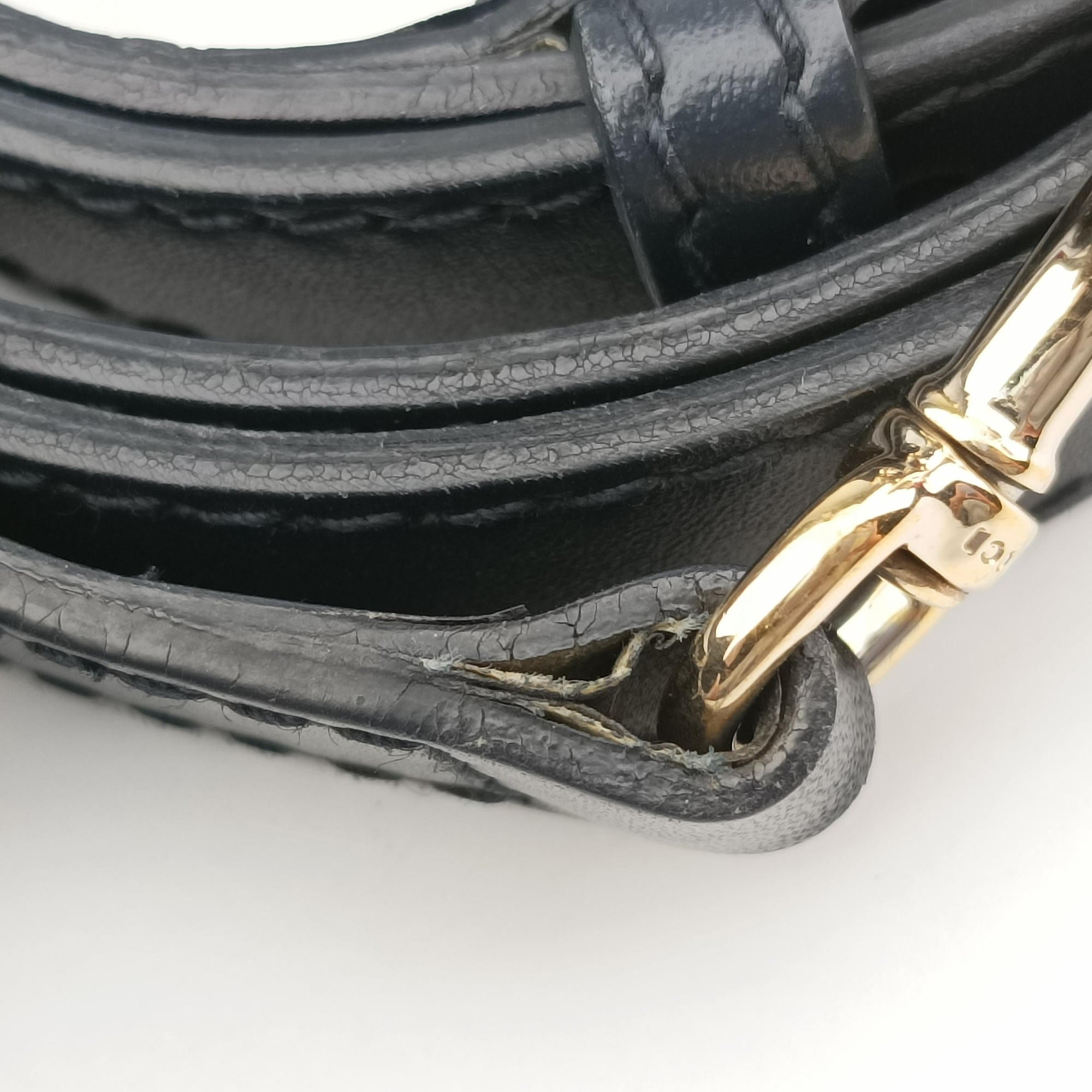 Pre-owned Gucci Sherry Line navy×red×beige Canvas×Leather 269876 shoulderbag | stylenewstar