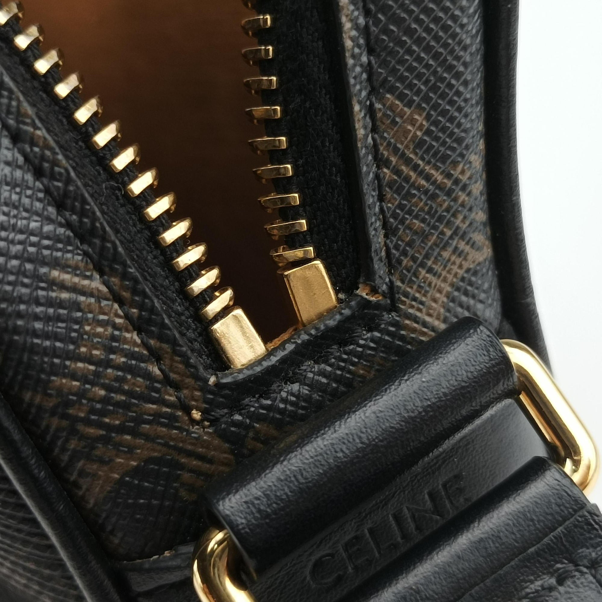 Secondhand Celine Medium Triomphe Messenger Brown PVC coated canvas  shoulderbag | stylenewstar