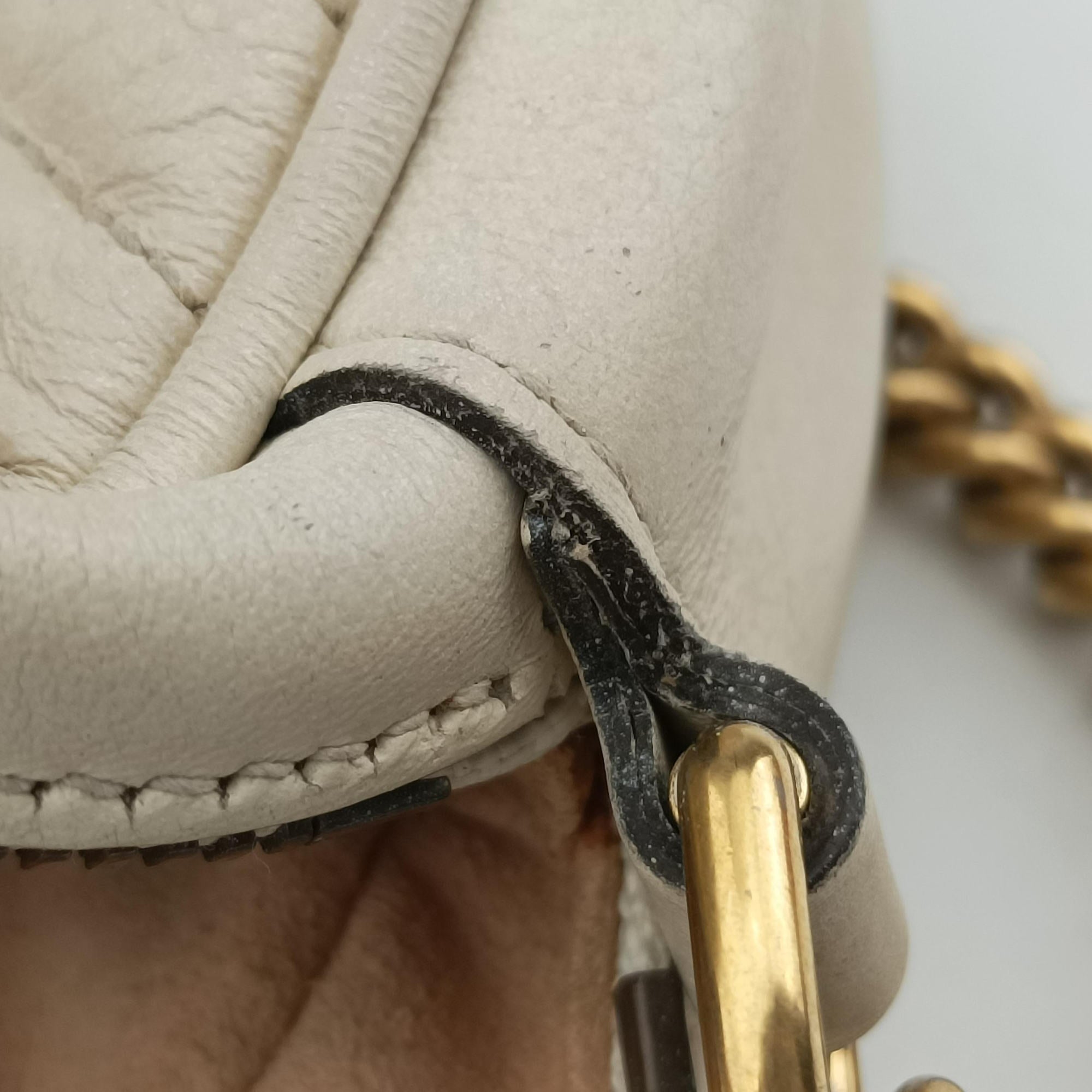 Secondhand Gucci GG Marmont White Leather 550154 shoulderbag | stylenewstar