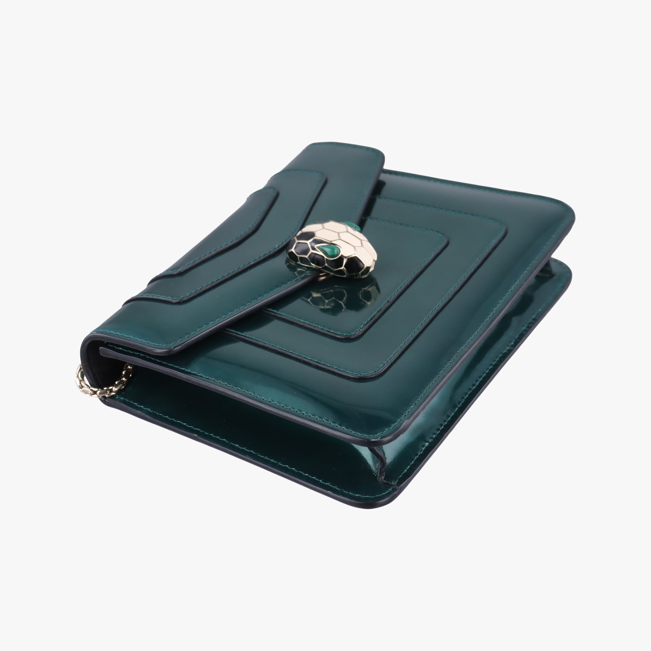 Pre-owned Bvlgari SERPENTI FOREVER Green Patent  shoulderbag | stylenewstar