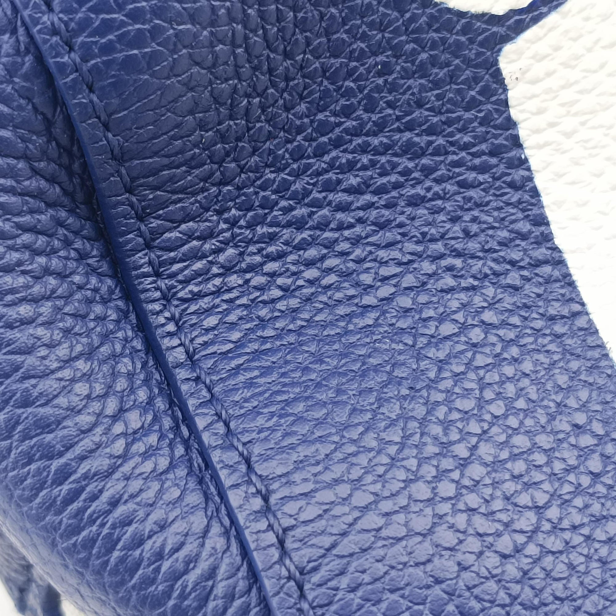 Pre-owned Louis Vuitton Everyday LV  Blue×white leather M58747 shoulderbag | stylenewstar