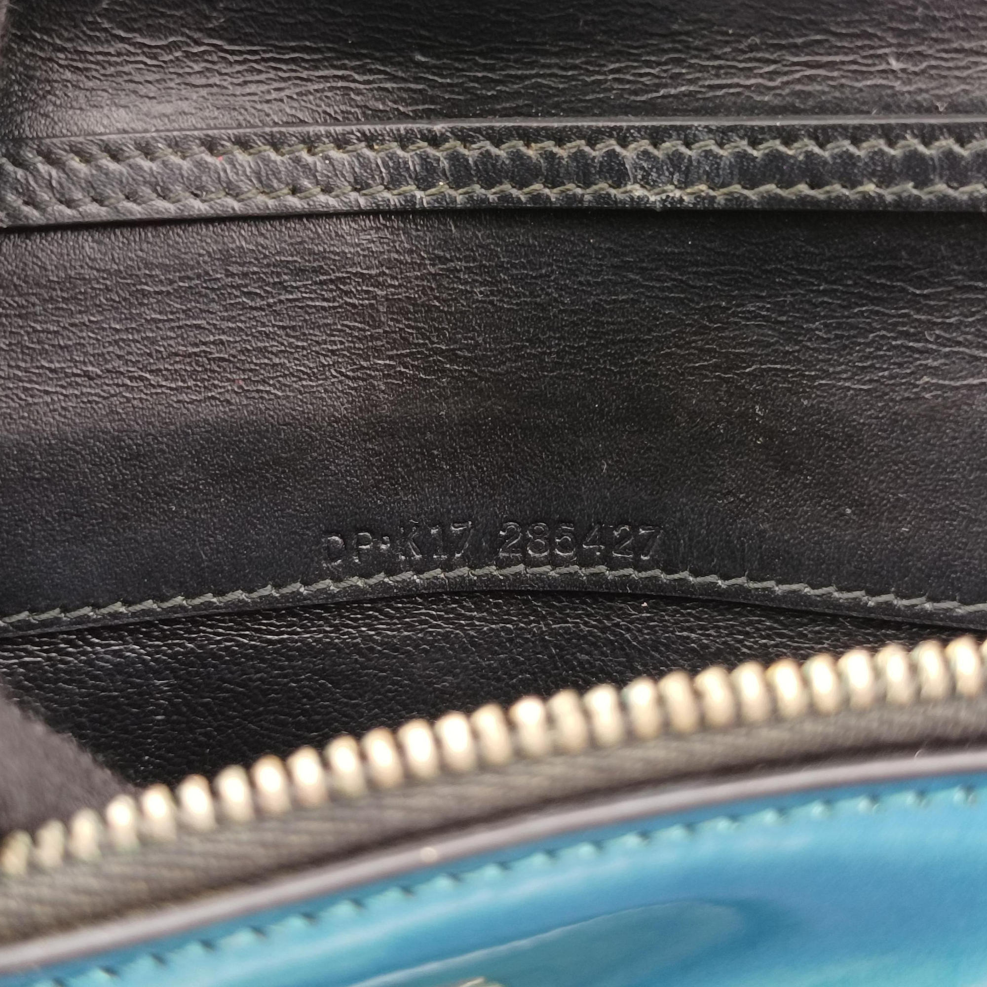 Vintage Bvlgari SERPENTI FOREVER Blue Patent  shoulderbag | stylenewstar