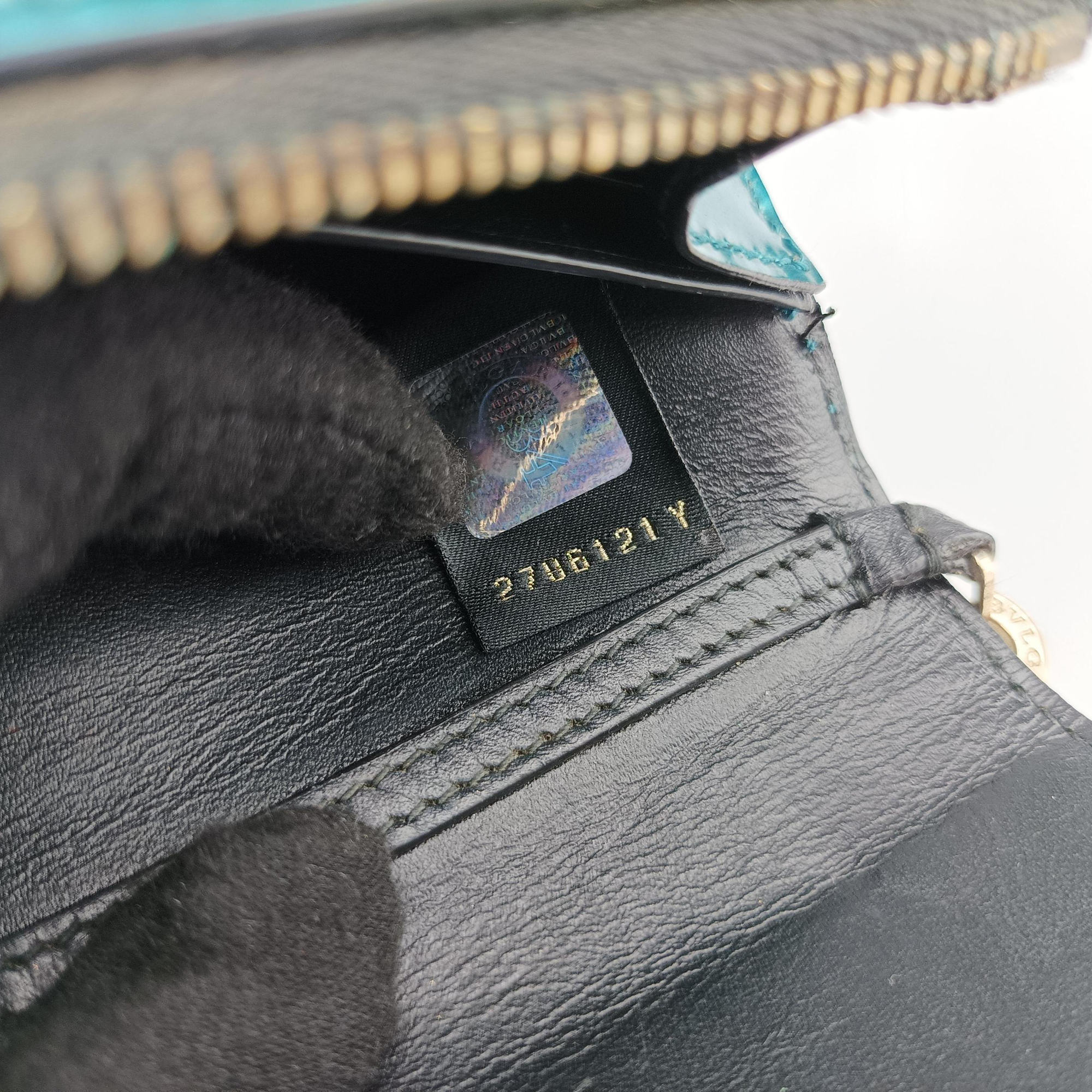 Vintage Bvlgari SERPENTI FOREVER Blue Patent  shoulderbag | stylenewstar