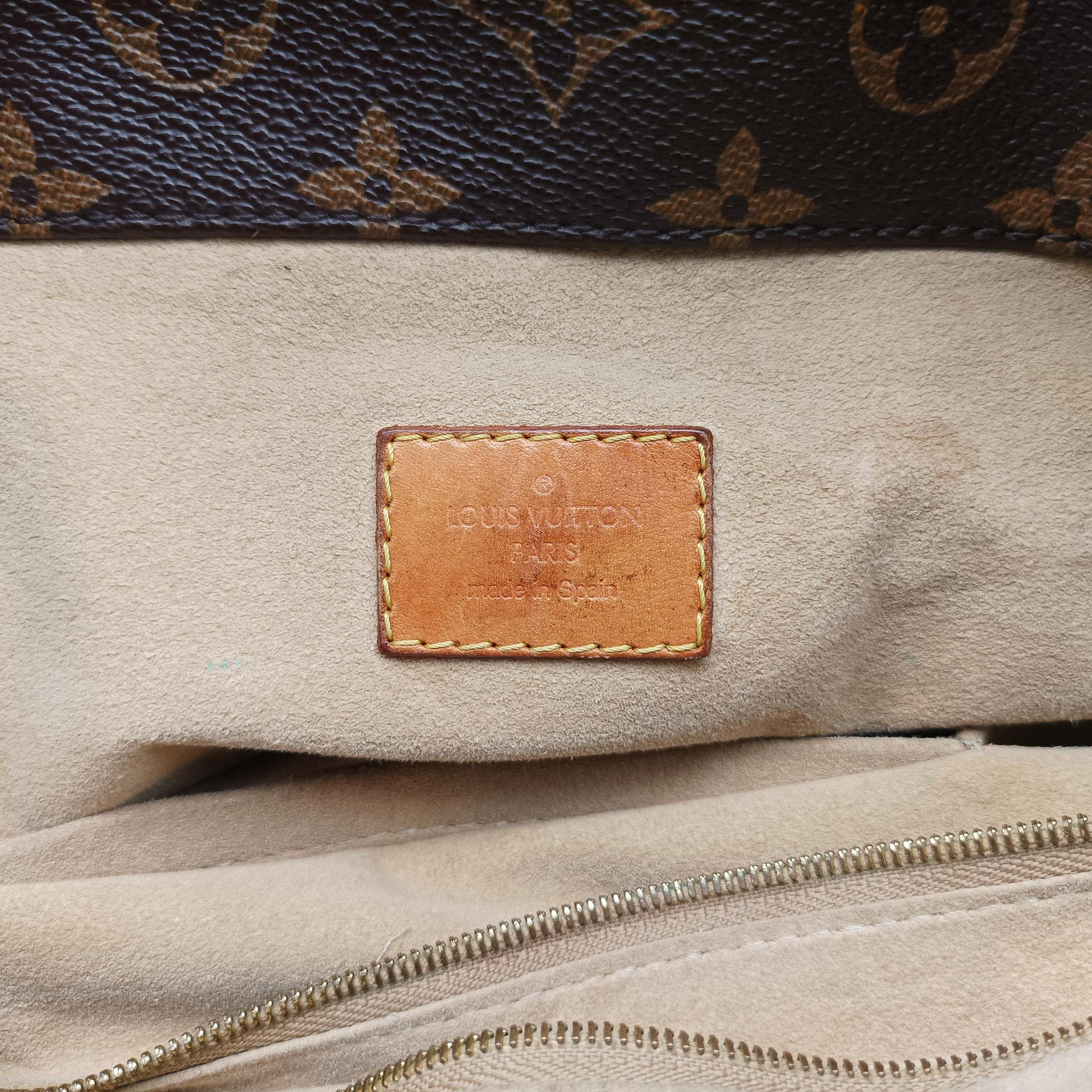 Pre-owned Louis Vuitton ARTSY MM Brown Monogram Canvas M40249 handbag | stylenewstar