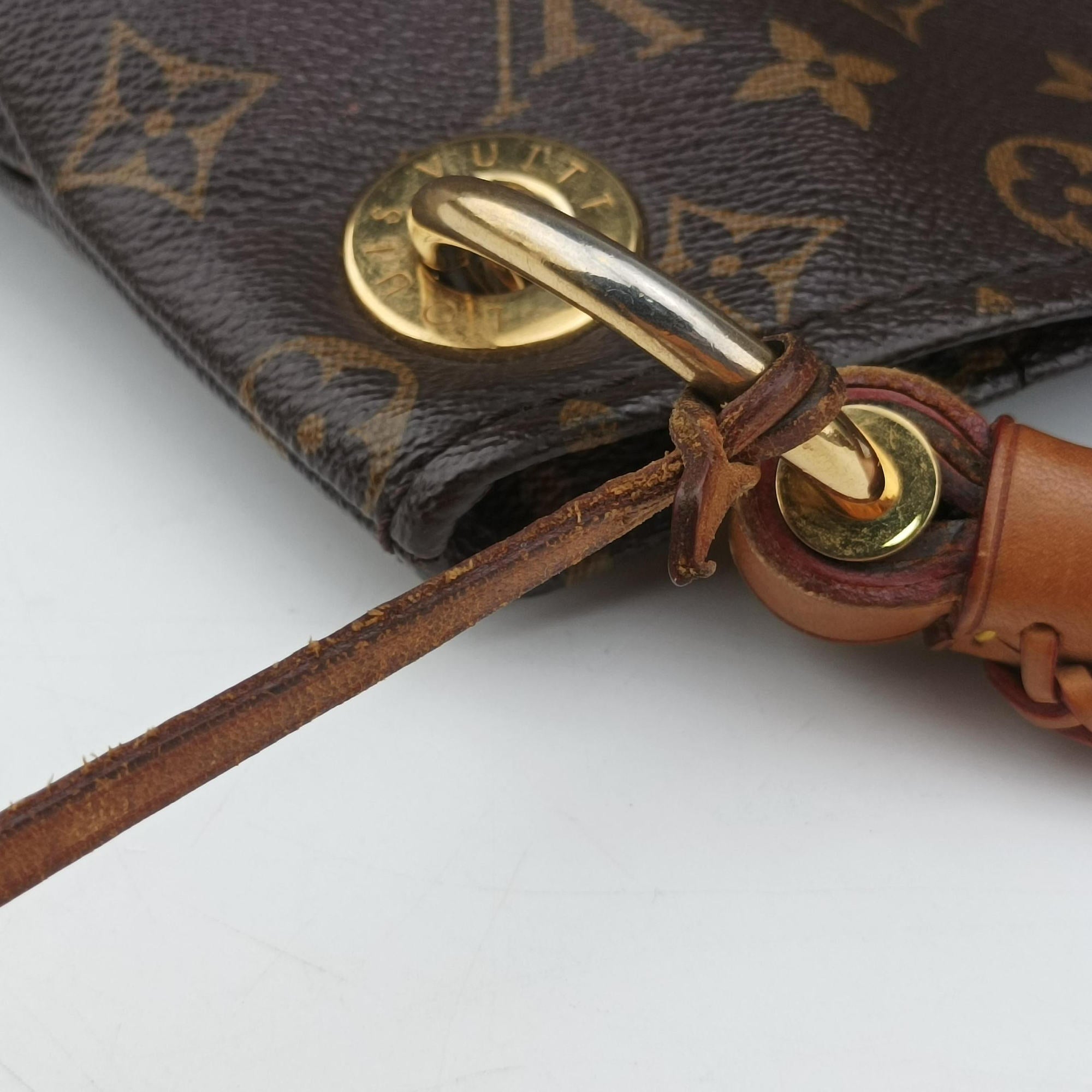 Pre-owned Louis Vuitton ARTSY MM Brown Monogram Canvas M40249 handbag | stylenewstar