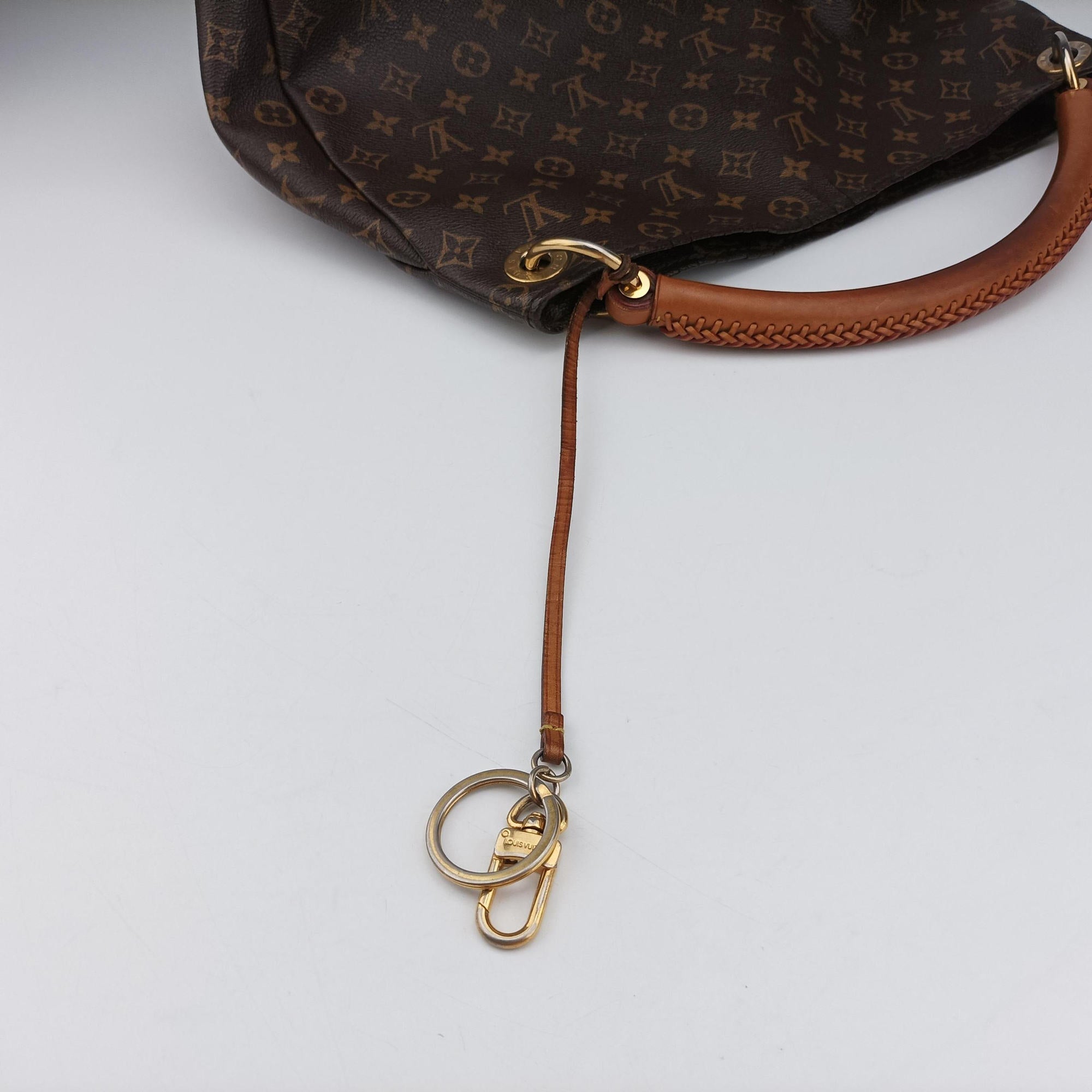 Pre-owned Louis Vuitton ARTSY MM Brown Monogram Canvas M40249 handbag | stylenewstar