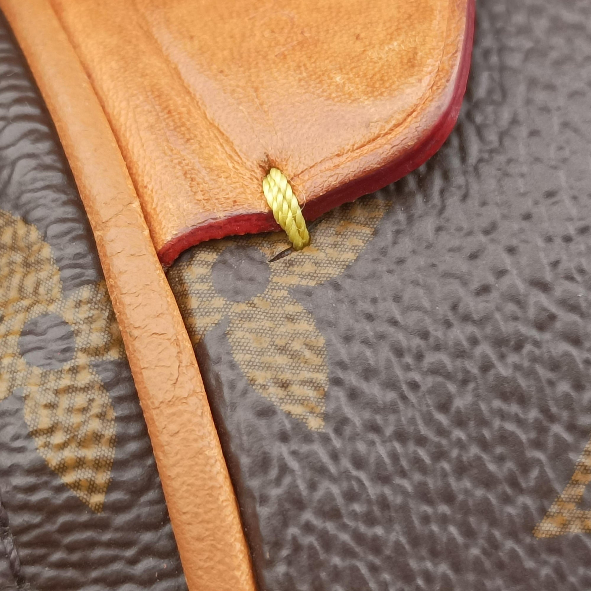 Pre-owned Louis Vuitton Croissant MM Brown Monogram Canvas M46828 shoulderbag | stylenewstar