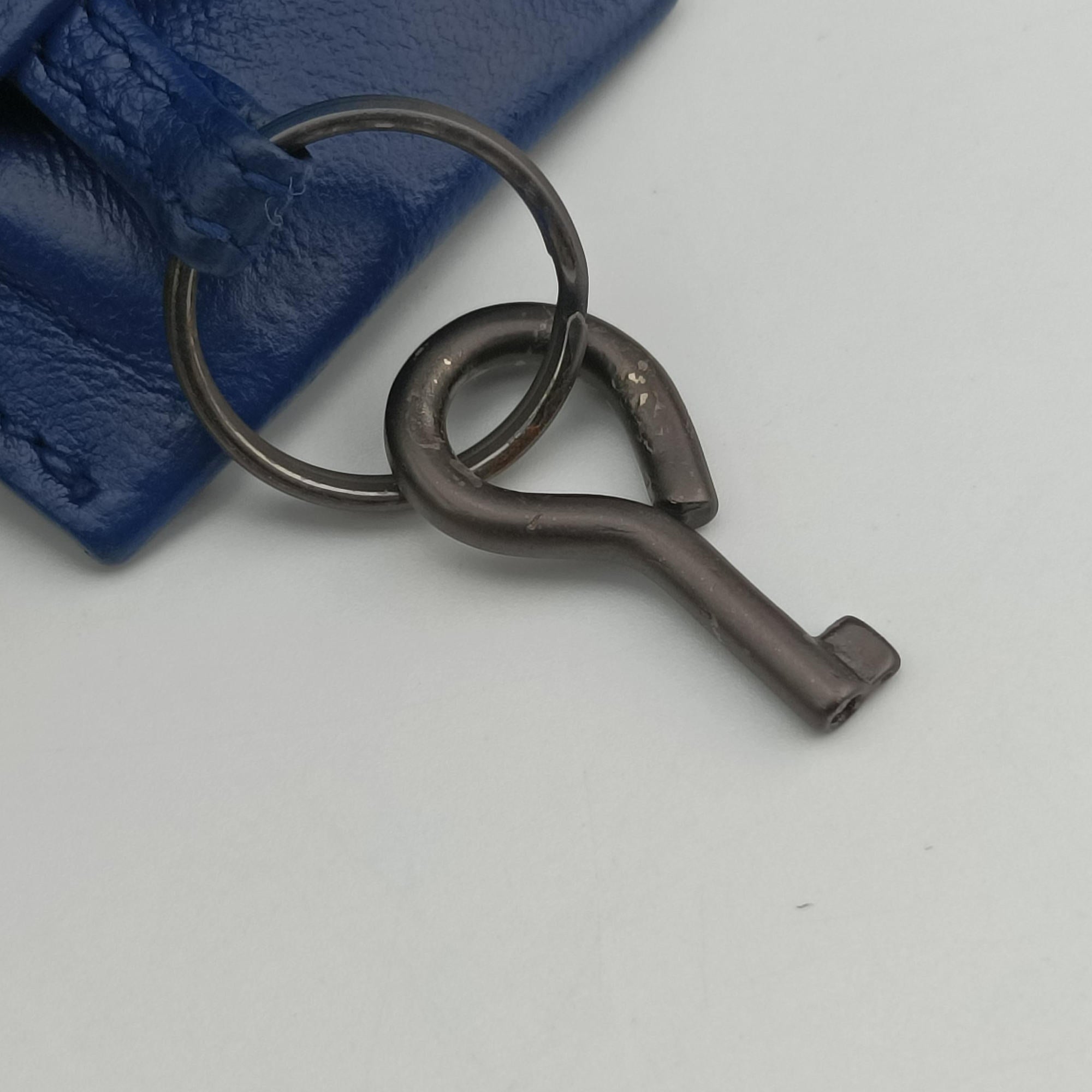 Secondhand Bottega Veneta Intrecciato Briefcase Blue lambskin  handbag | stylenewstar