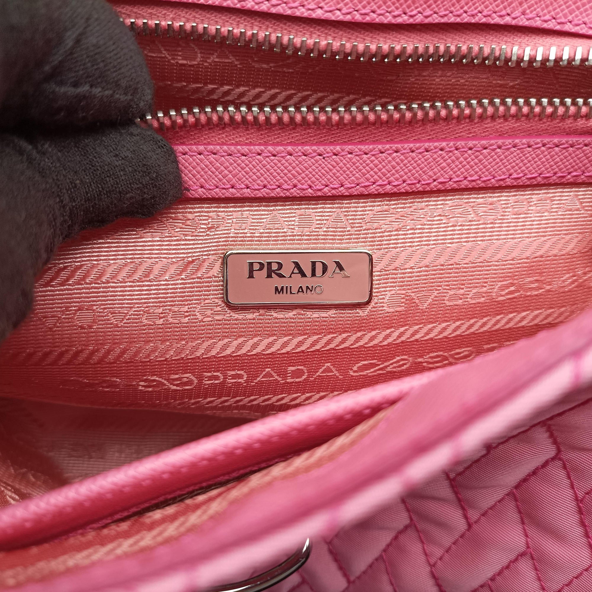 Pre-owned Prada Tessuto Impunture Push Lock Opale nylon 1BD038 shoulderbag | stylenewstar